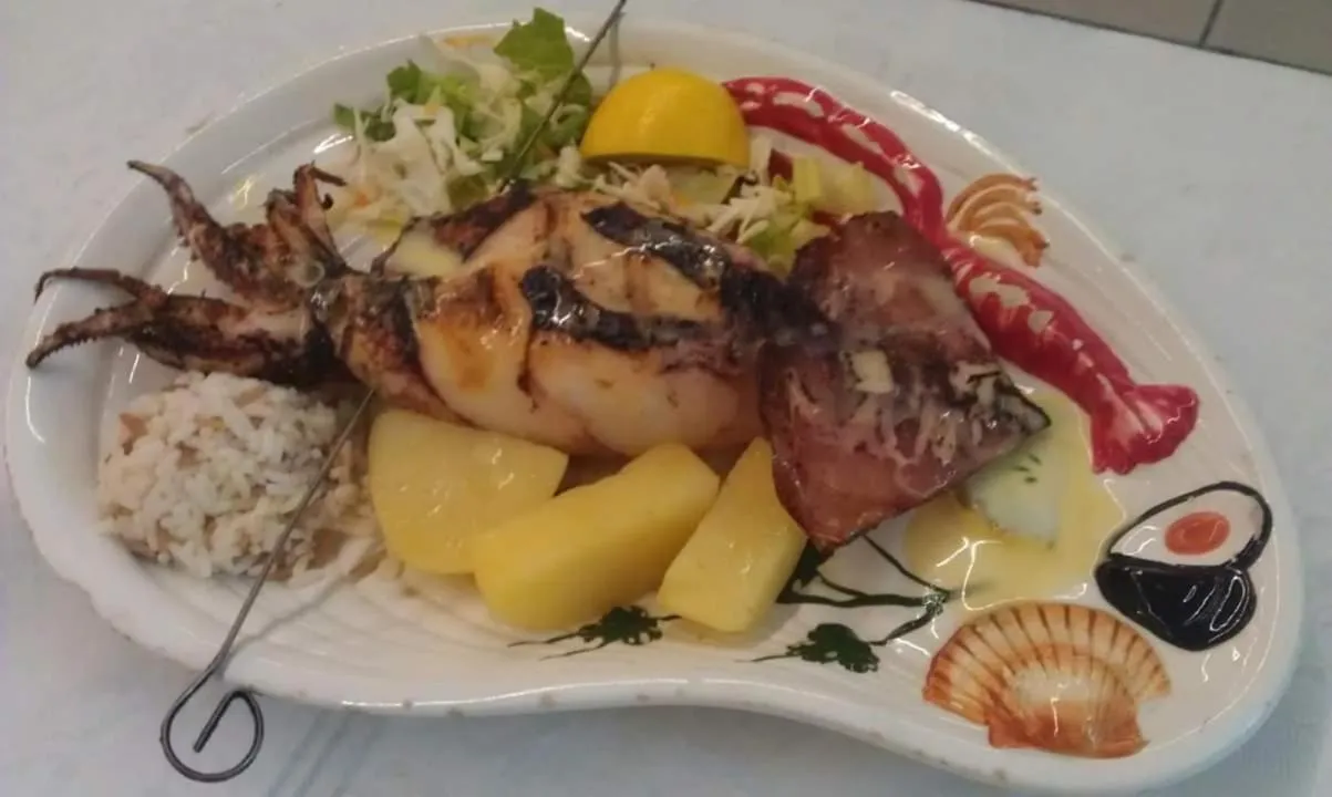 Restaurant/places to eat in Vangelis Studios