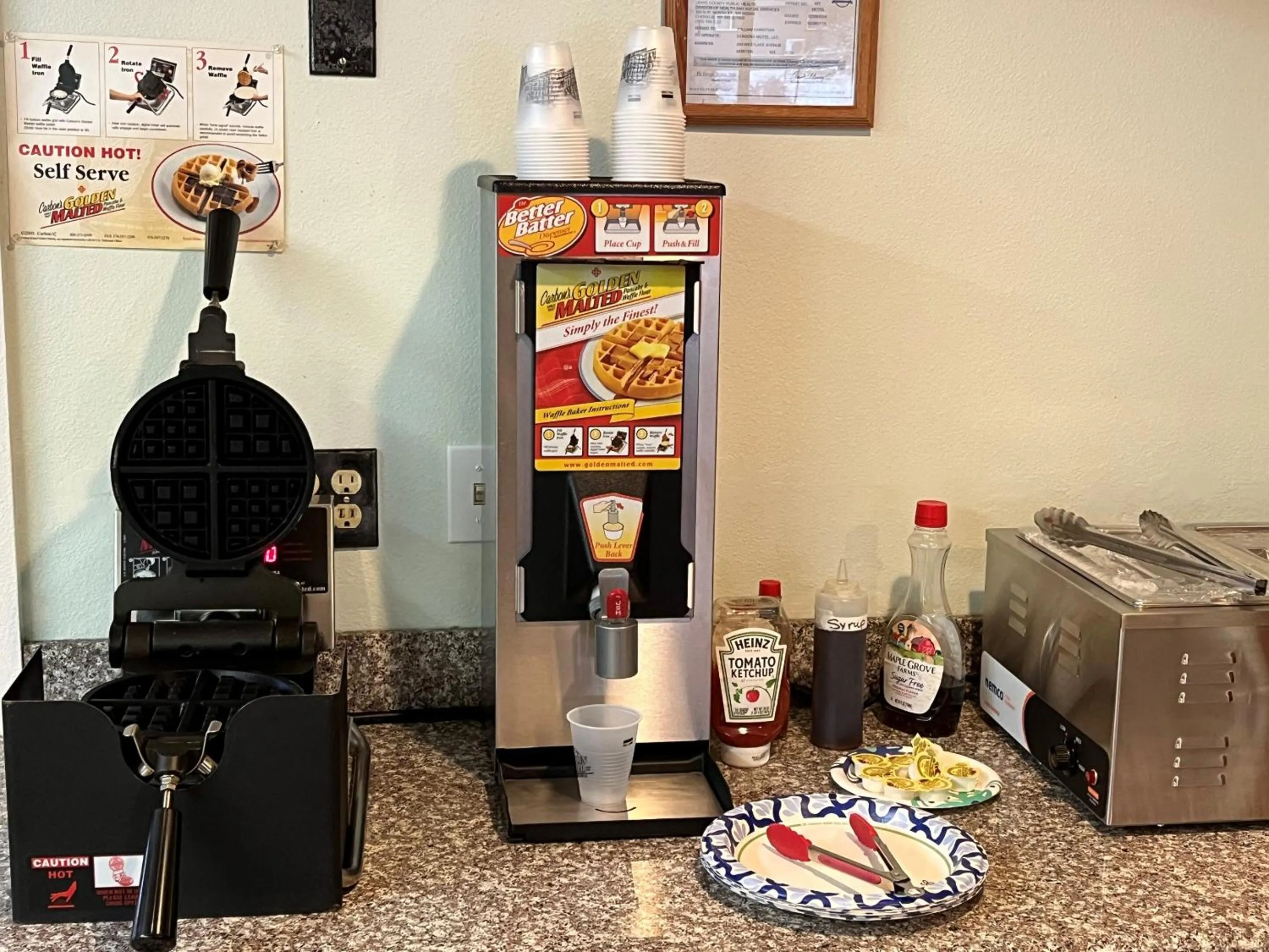 Breakfast in Seasons Motel