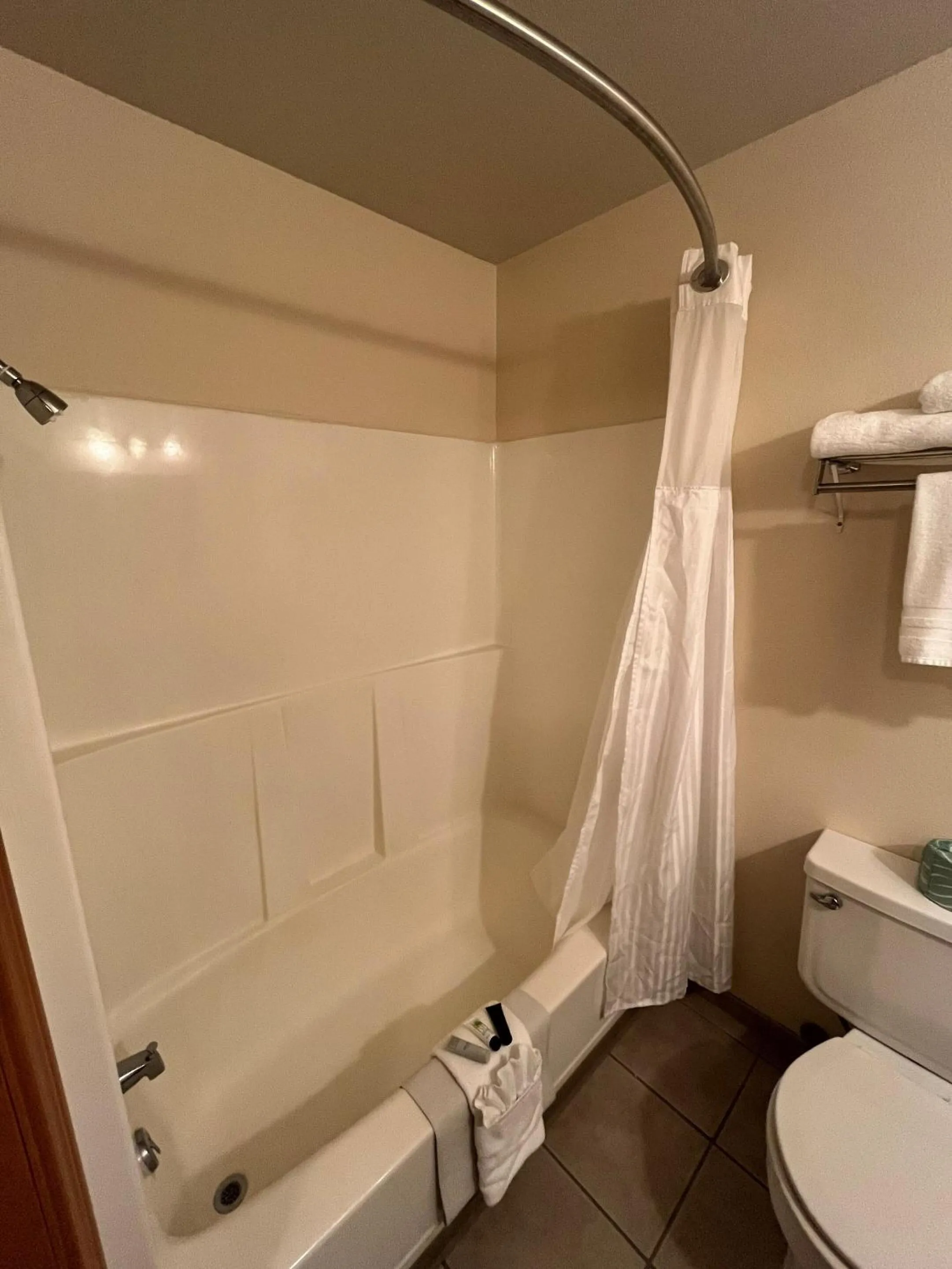 Bathroom in Seasons Motel