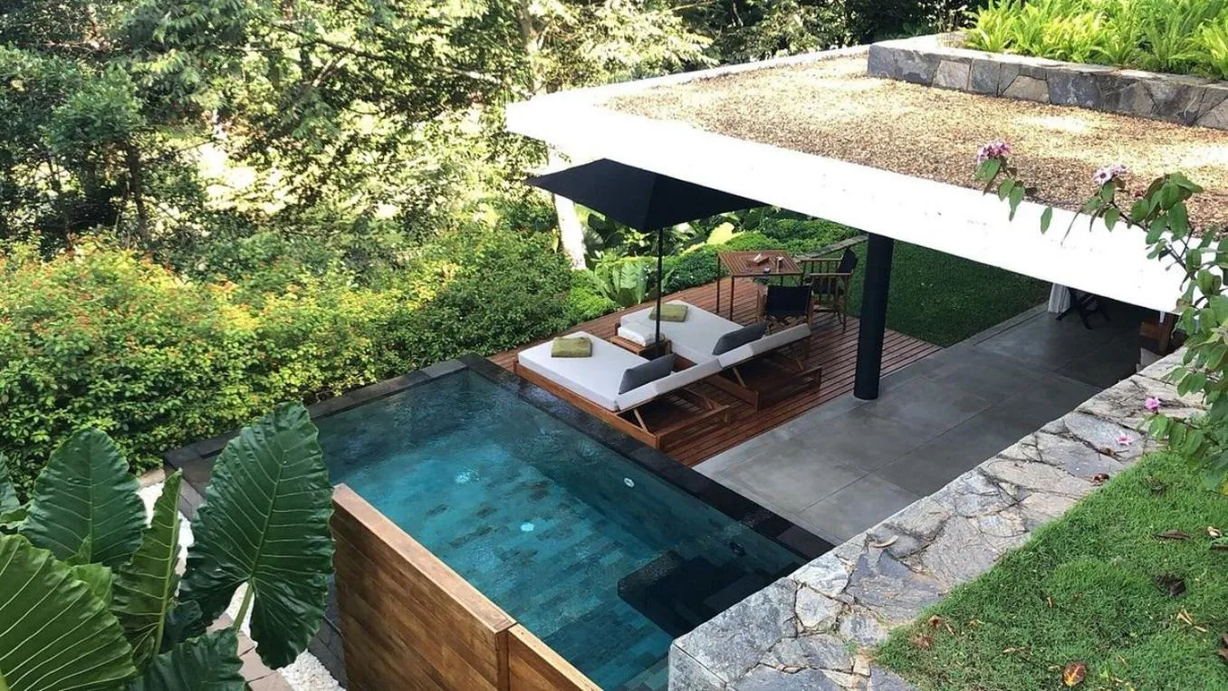 Swimming pool in Haritha Villas & Spa