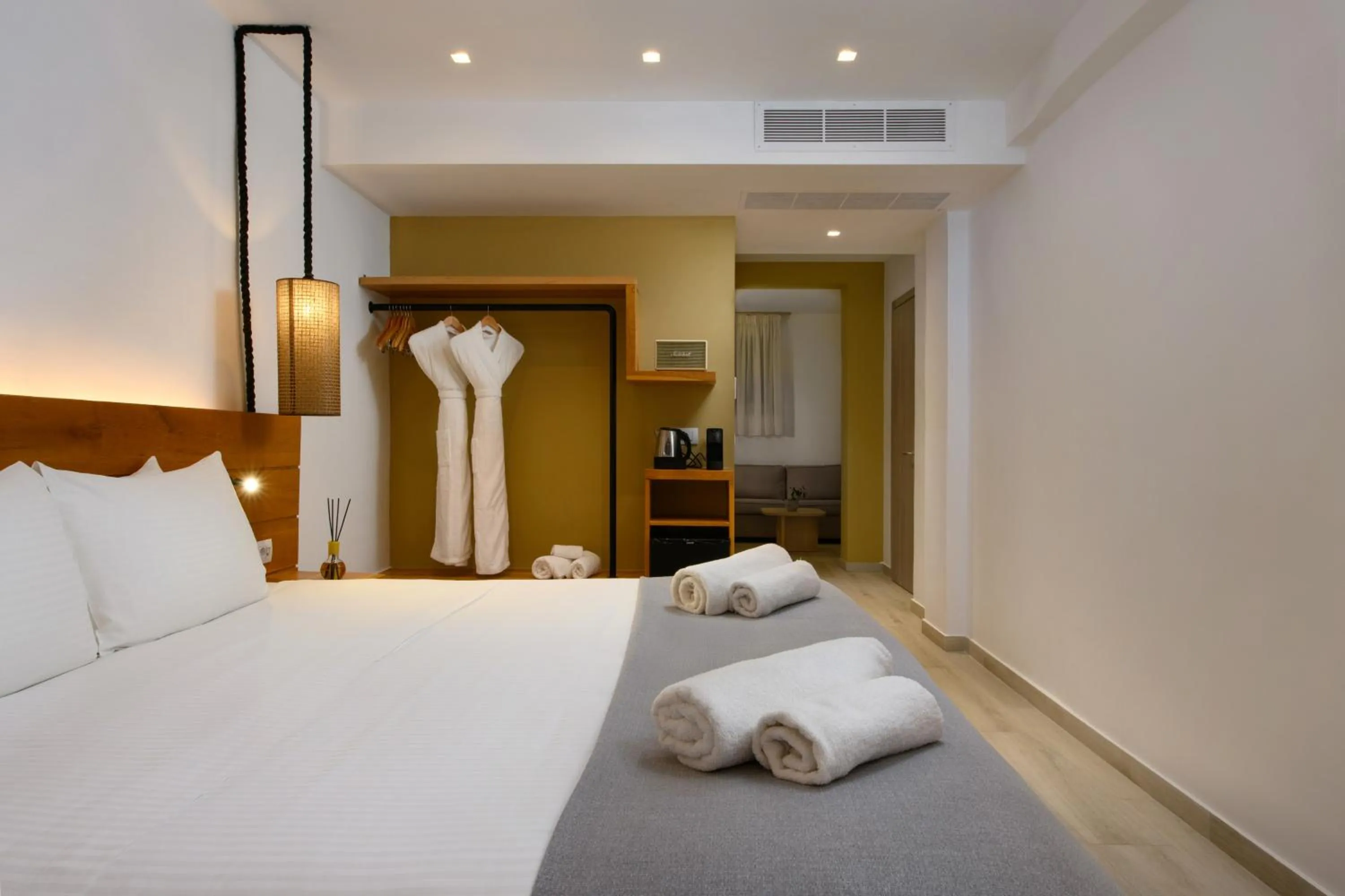 Photo of the whole room, Bed in Eleals Boutique Hotel