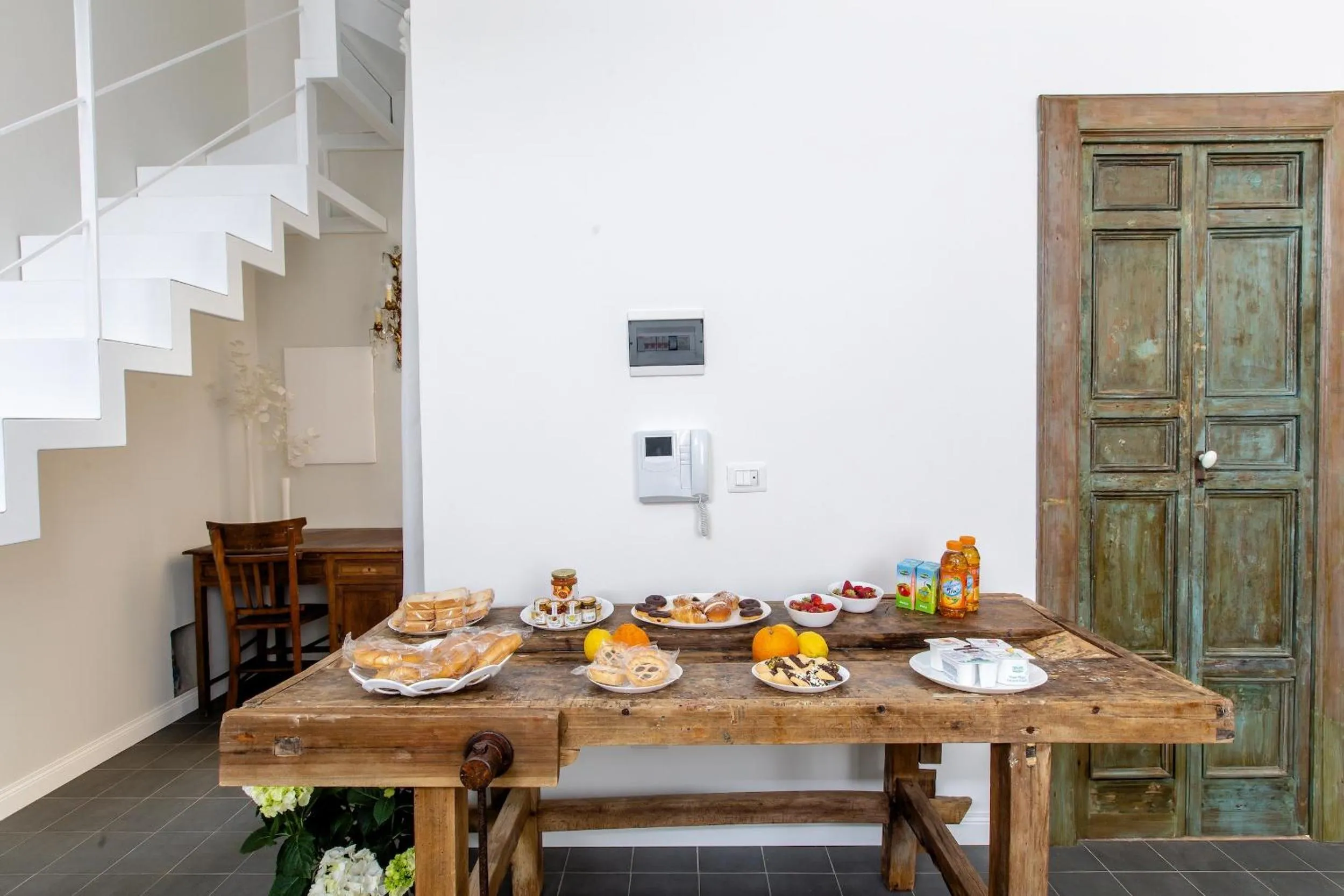 Breakfast in Aruci b&b