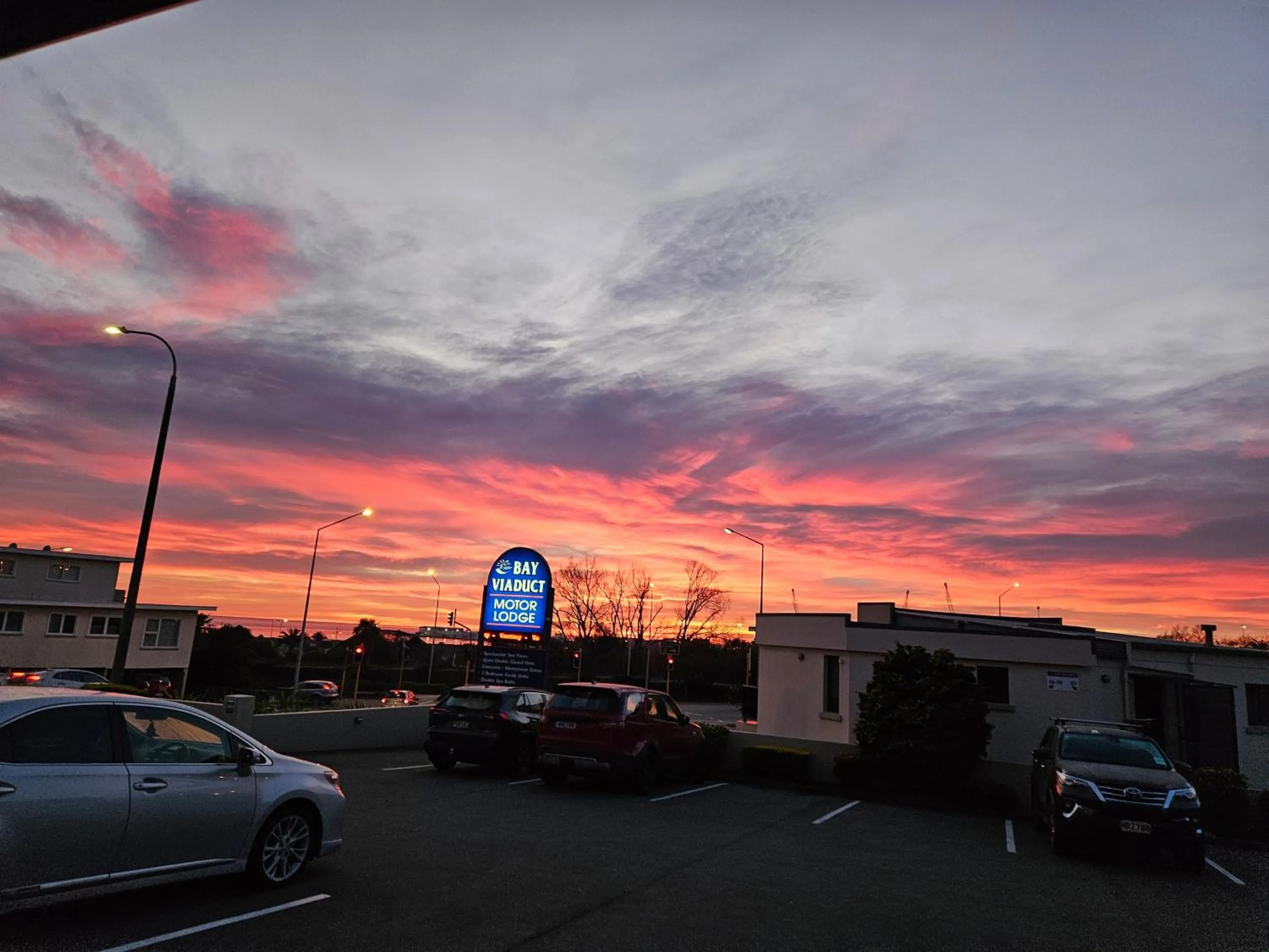 Sunrise in Bay Viaduct Motor Lodge