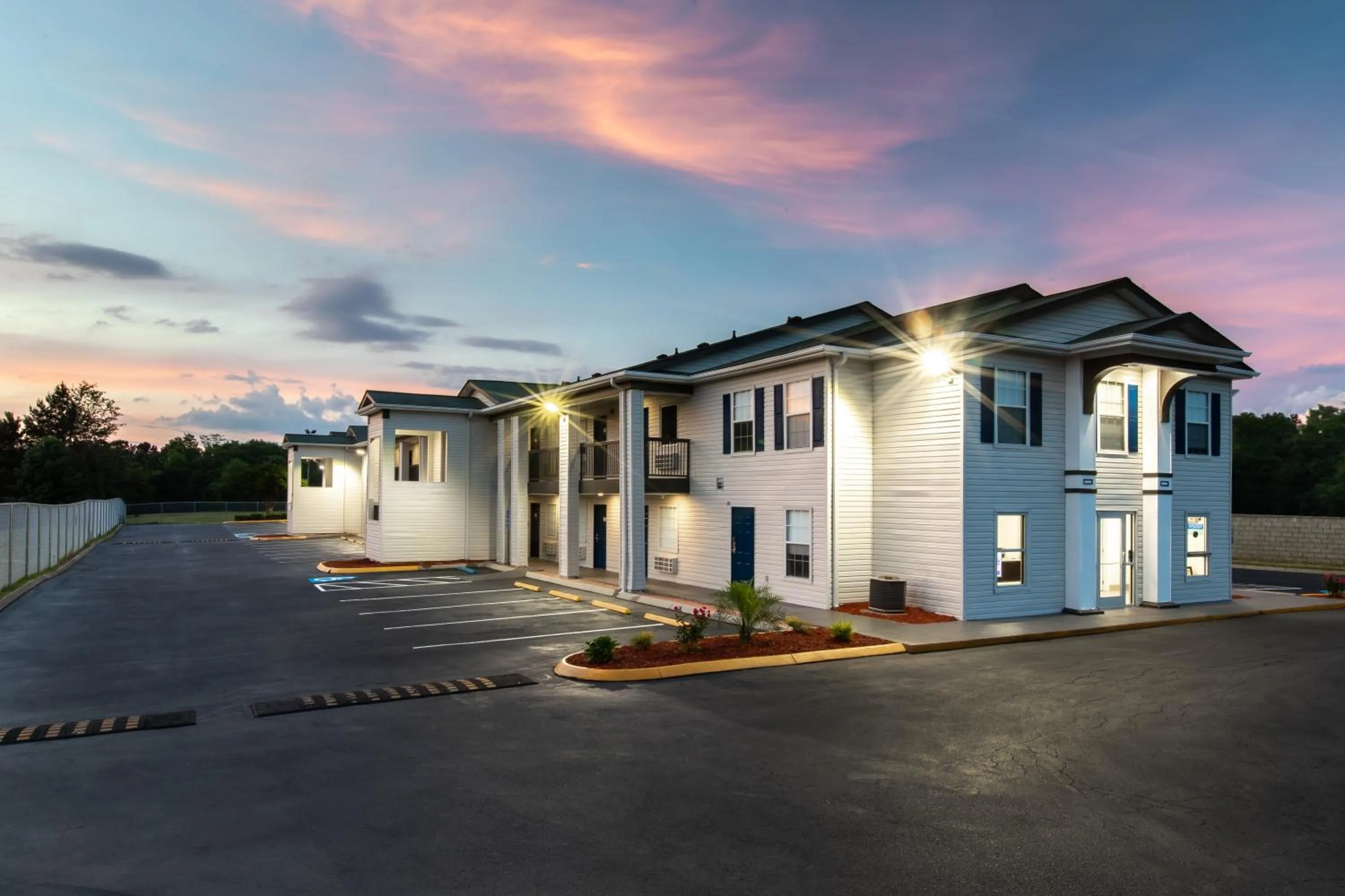 Property building in Studio 6-Greenville, SC - I-85 Near Downtown