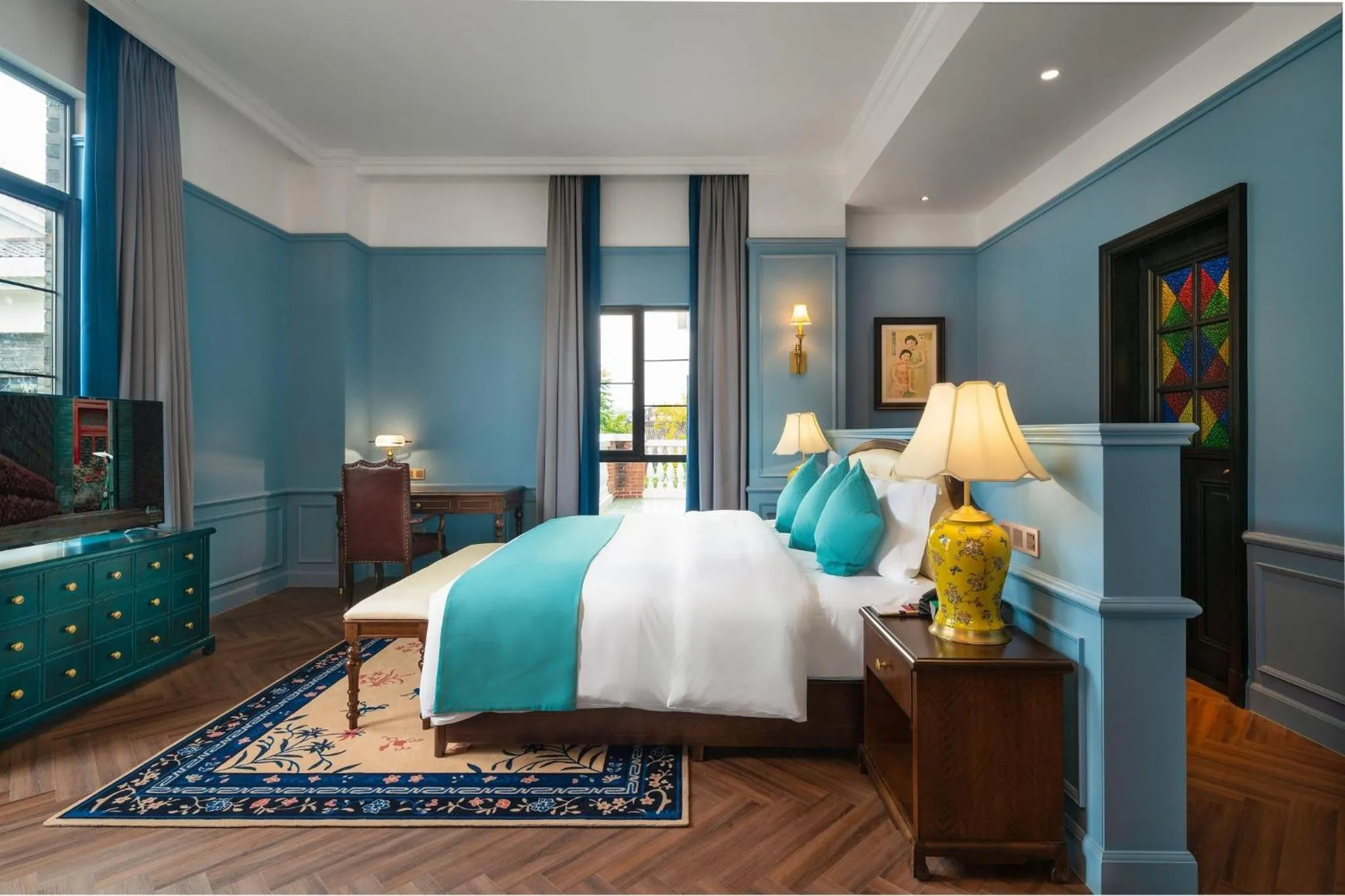 Photo of the whole room in Hotel Indigo Heilong Lake by IHG