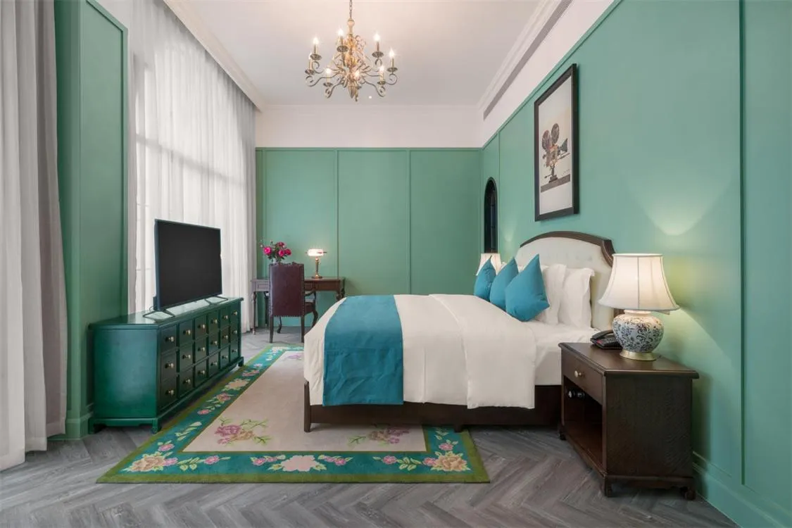 Photo of the whole room in Hotel Indigo Heilong Lake by IHG