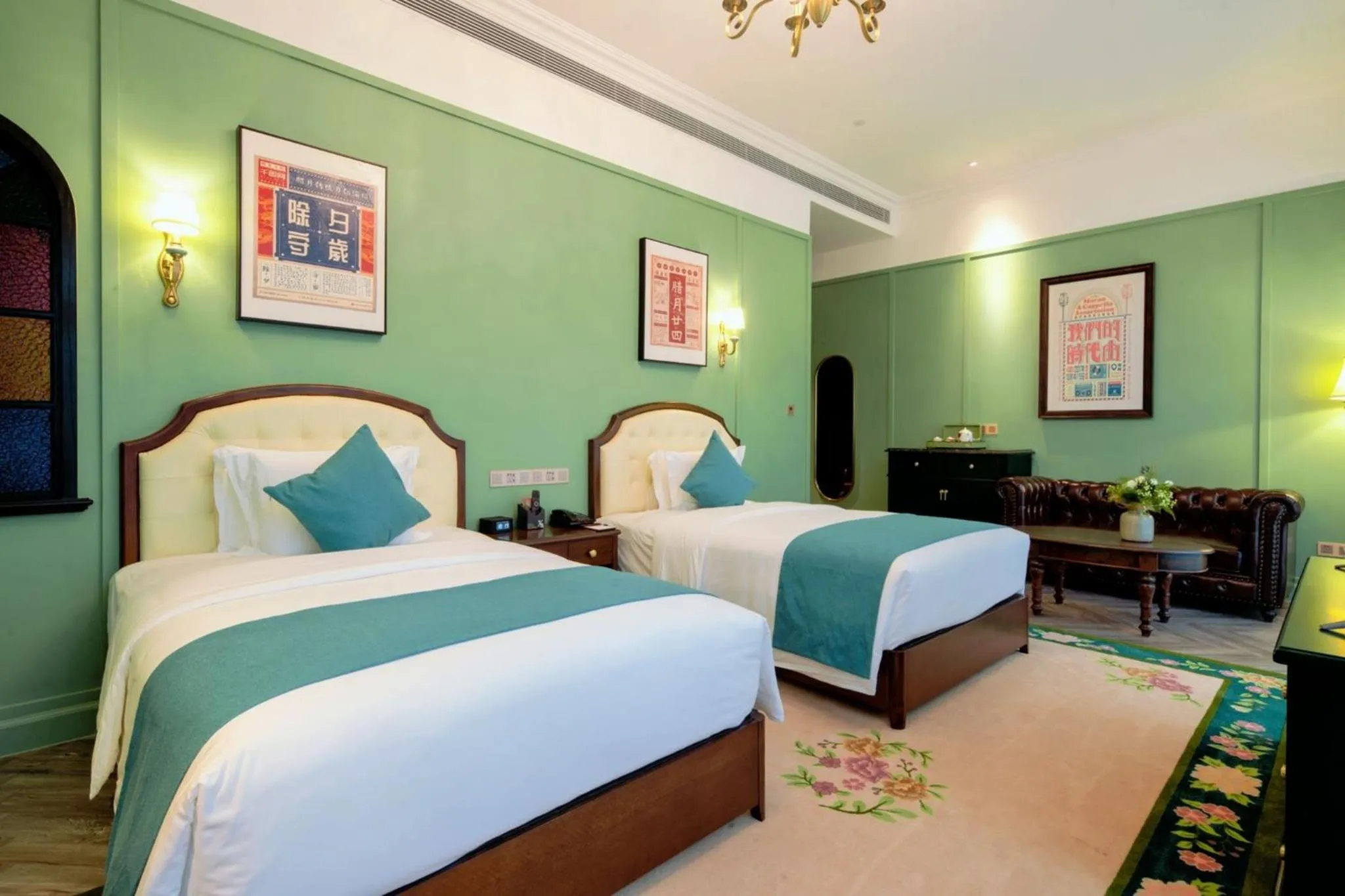 Photo of the whole room in Hotel Indigo Heilong Lake by IHG