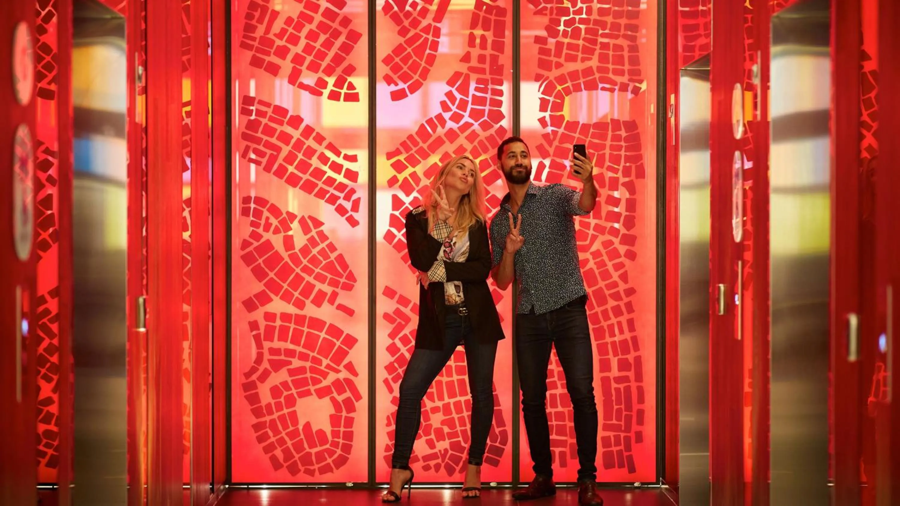 Facade/entrance in Holiday Inn Express Melbourne Southbank by IHG