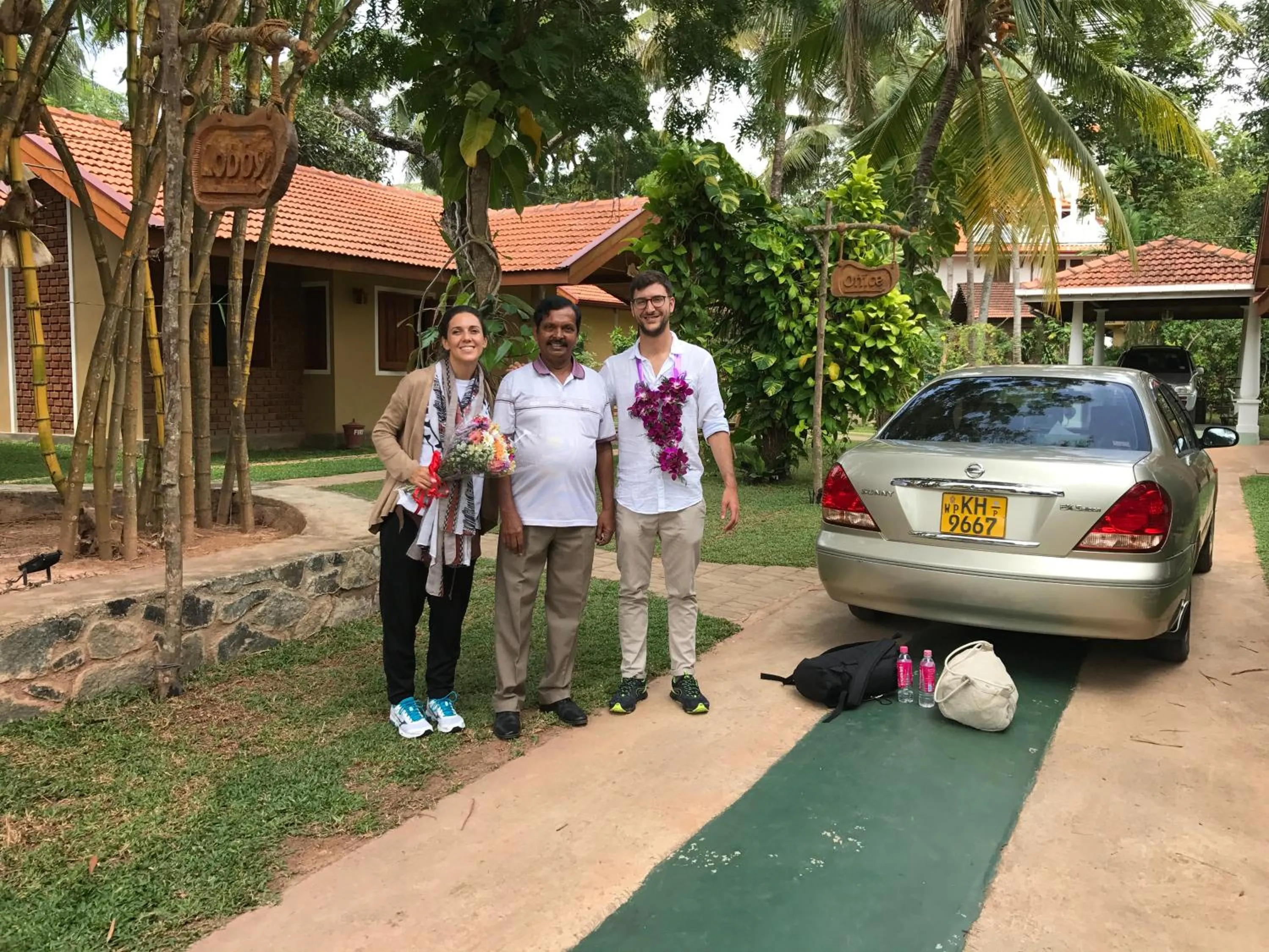 Property building in Villa Shade