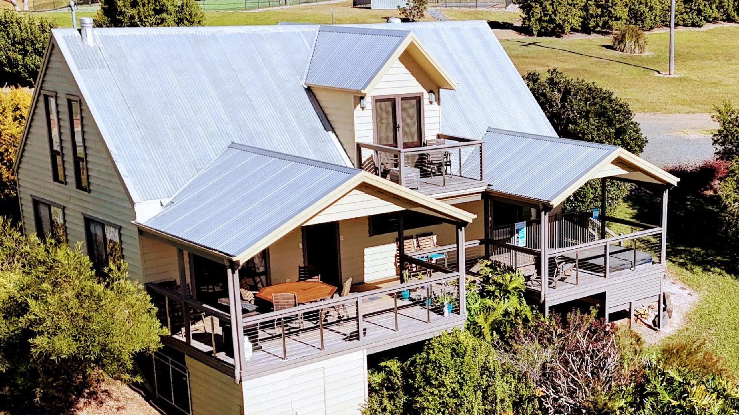 Clarendon Forest Retreat