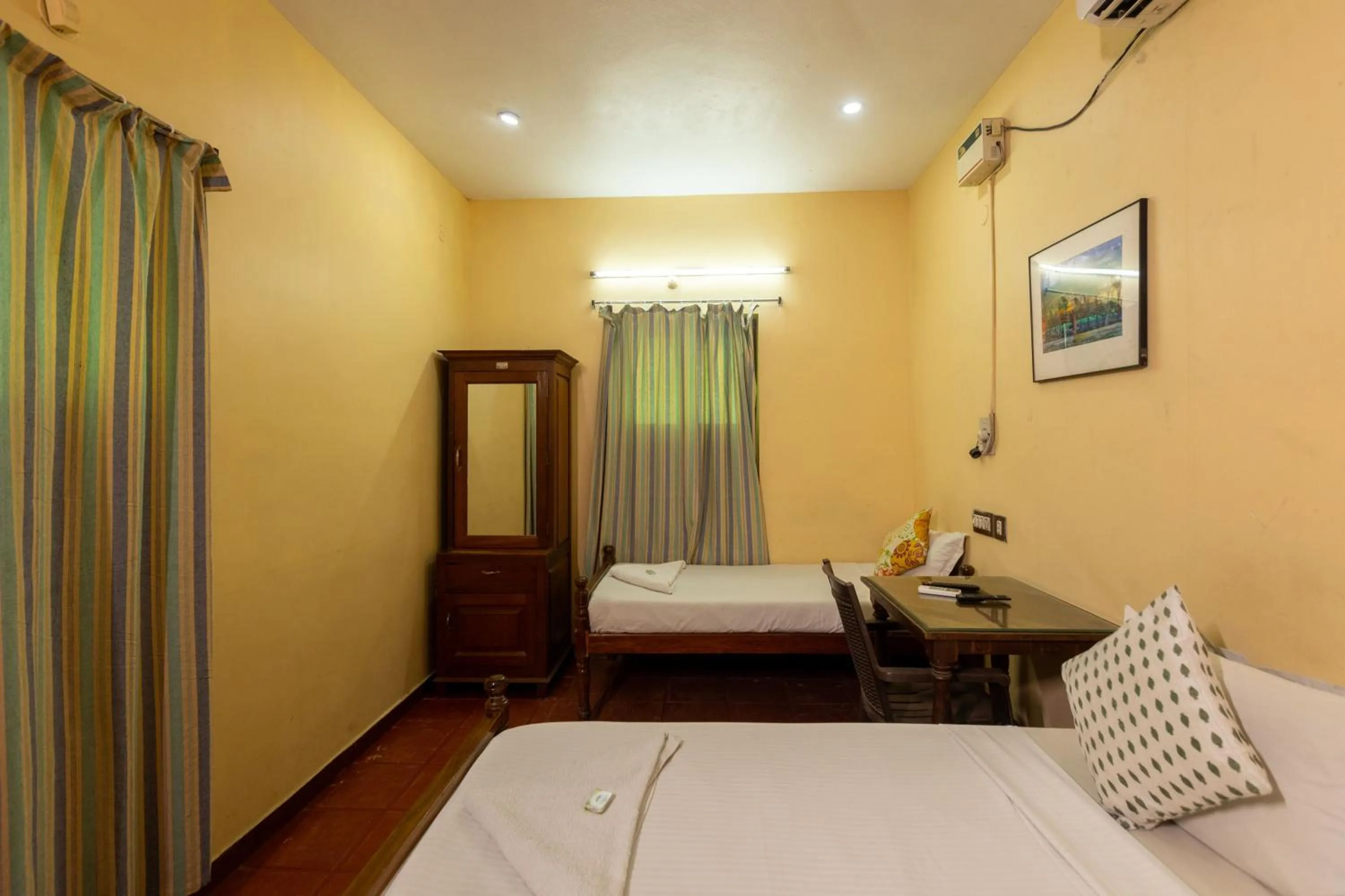 Bed in Coramandal Heritage