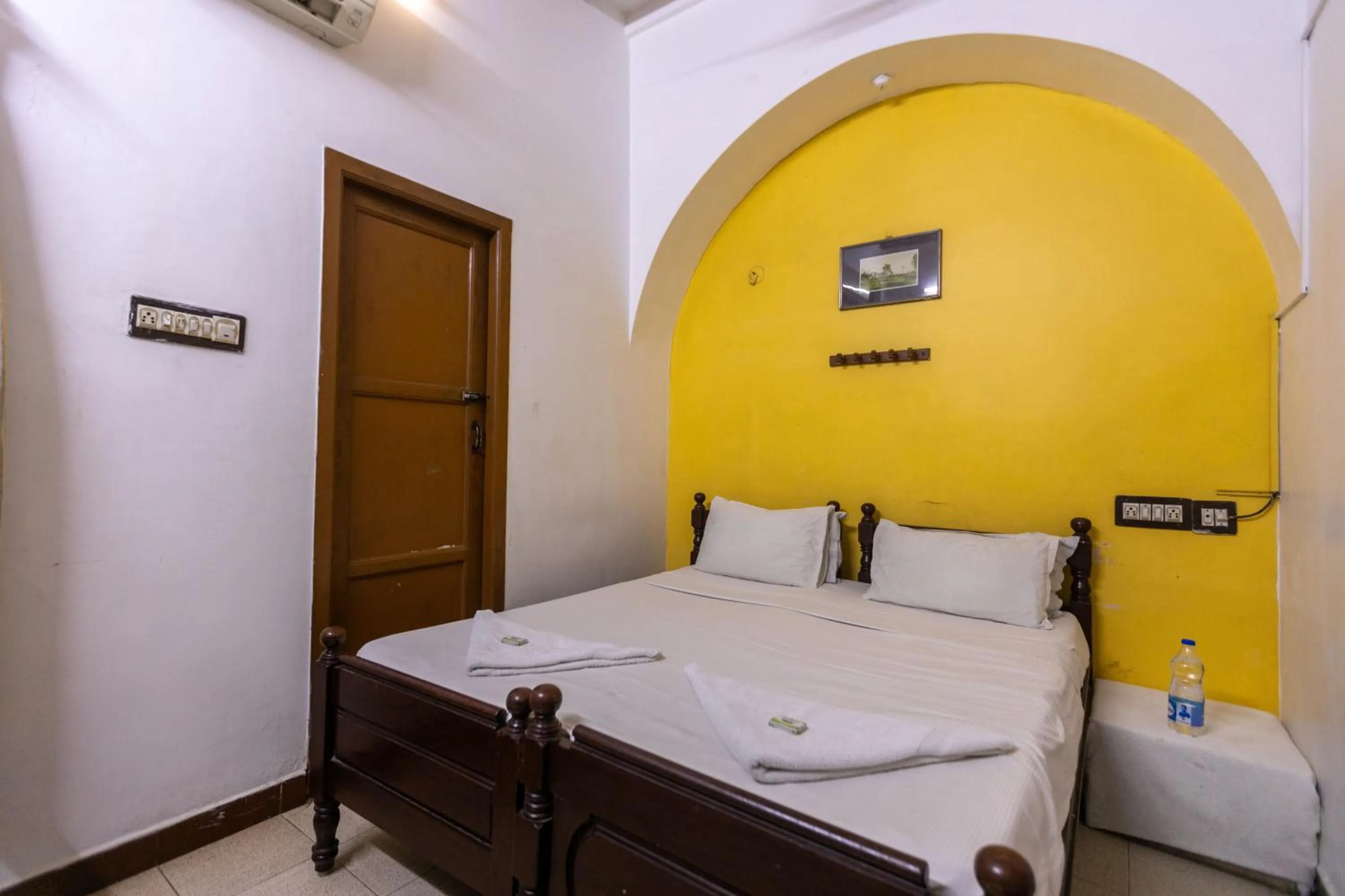 Bed in Coramandal Heritage