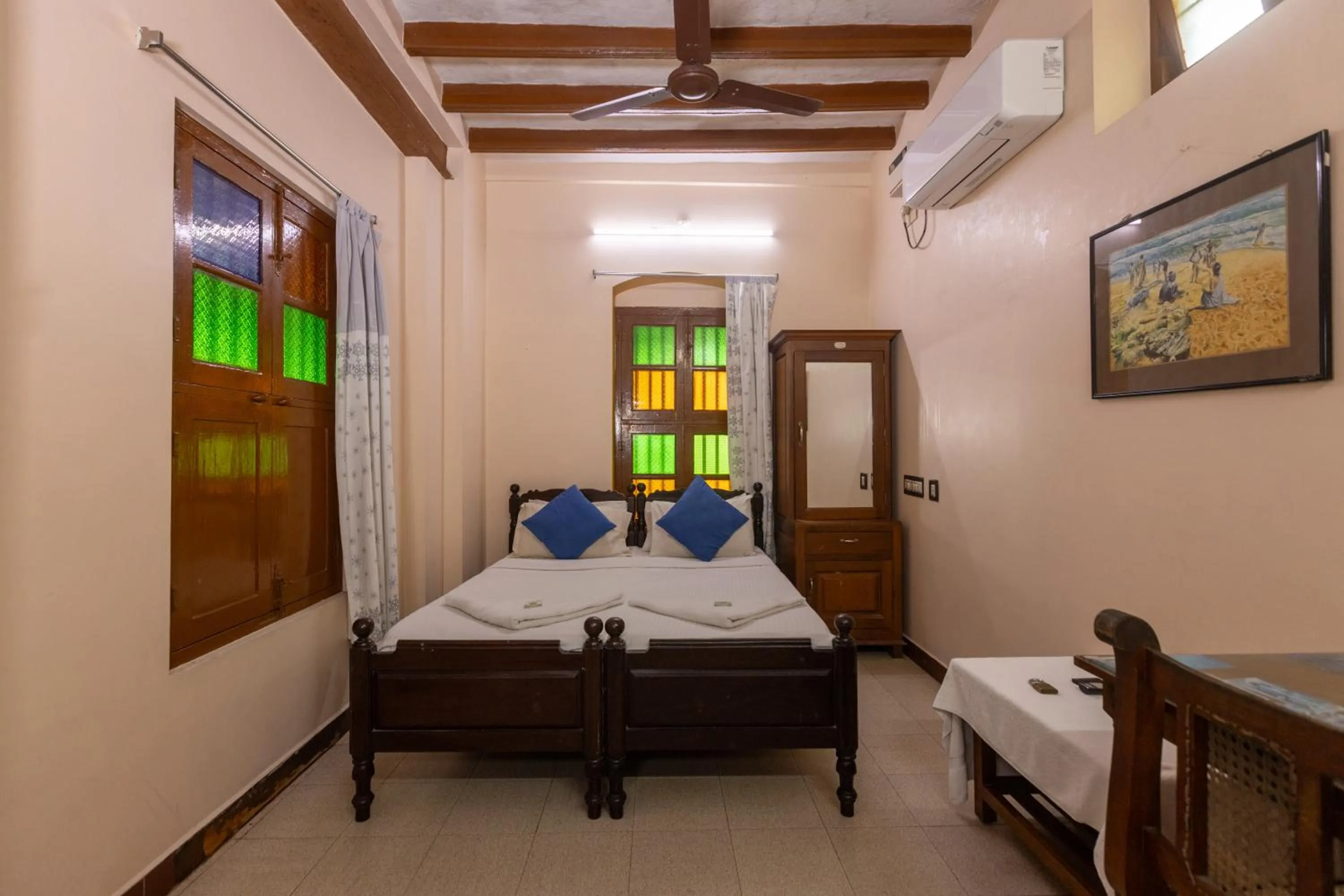 Bed in Coramandal Heritage