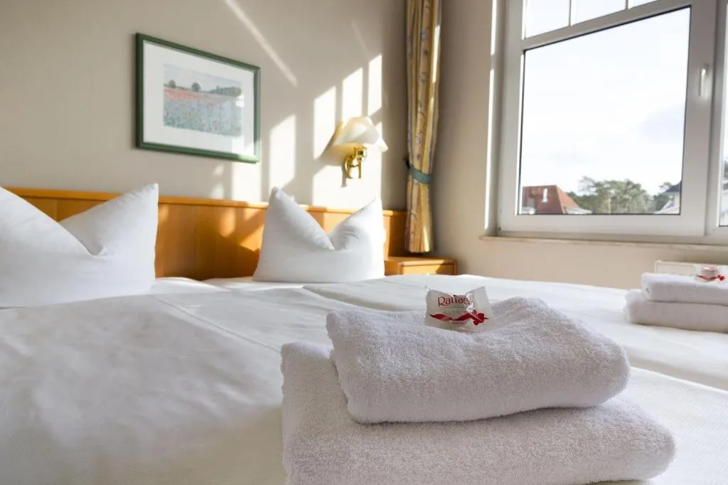 Bed in R&R Villen Baabe