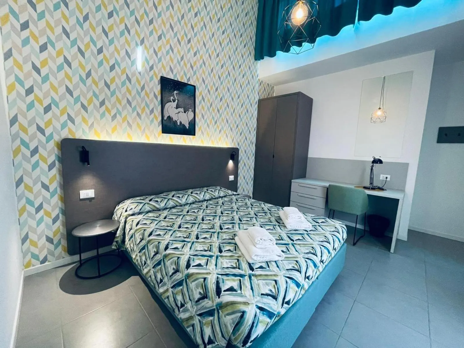 Bed in Sisan Family Resort