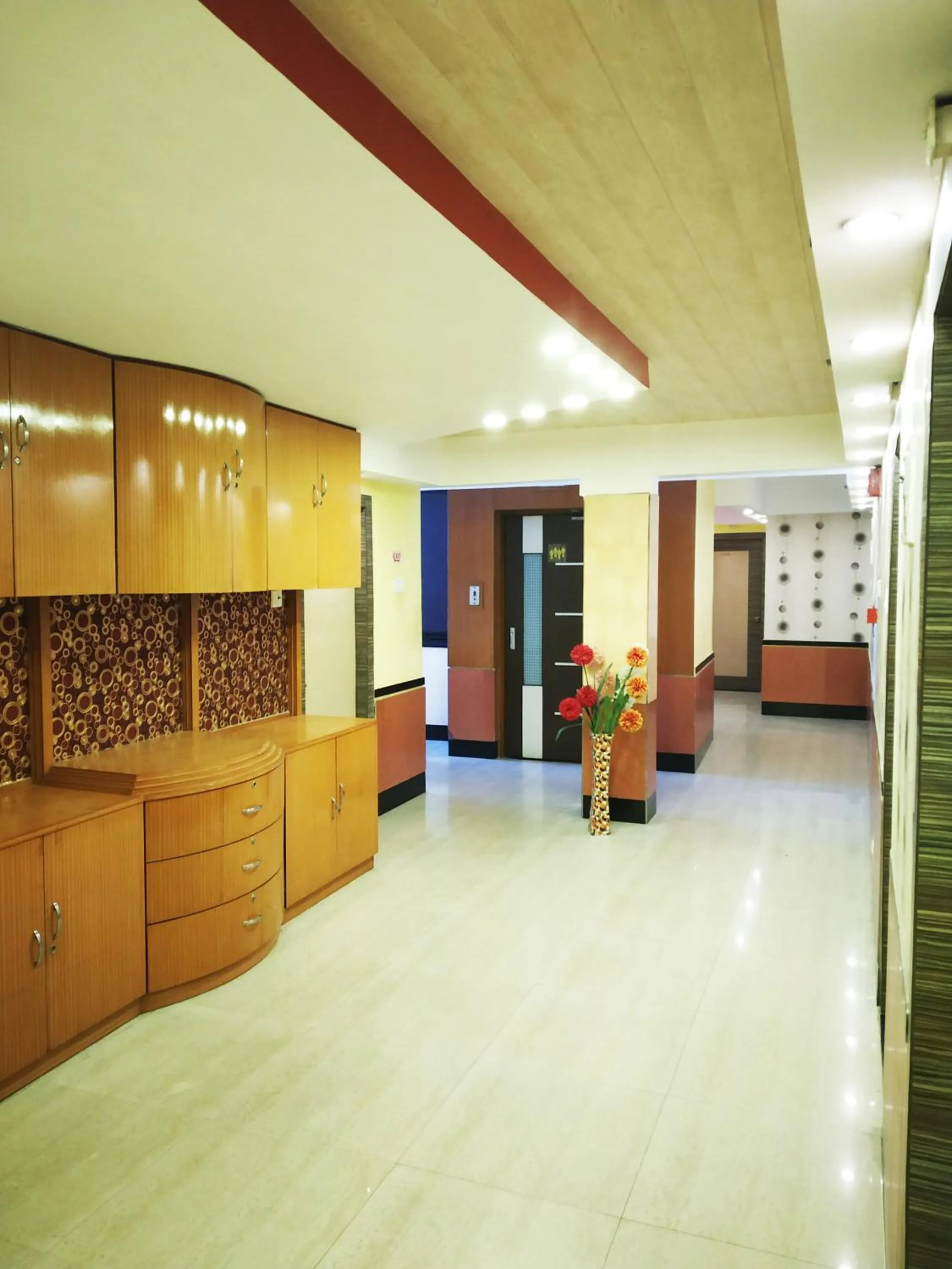 Area and facilities in Hotel Executive Tower