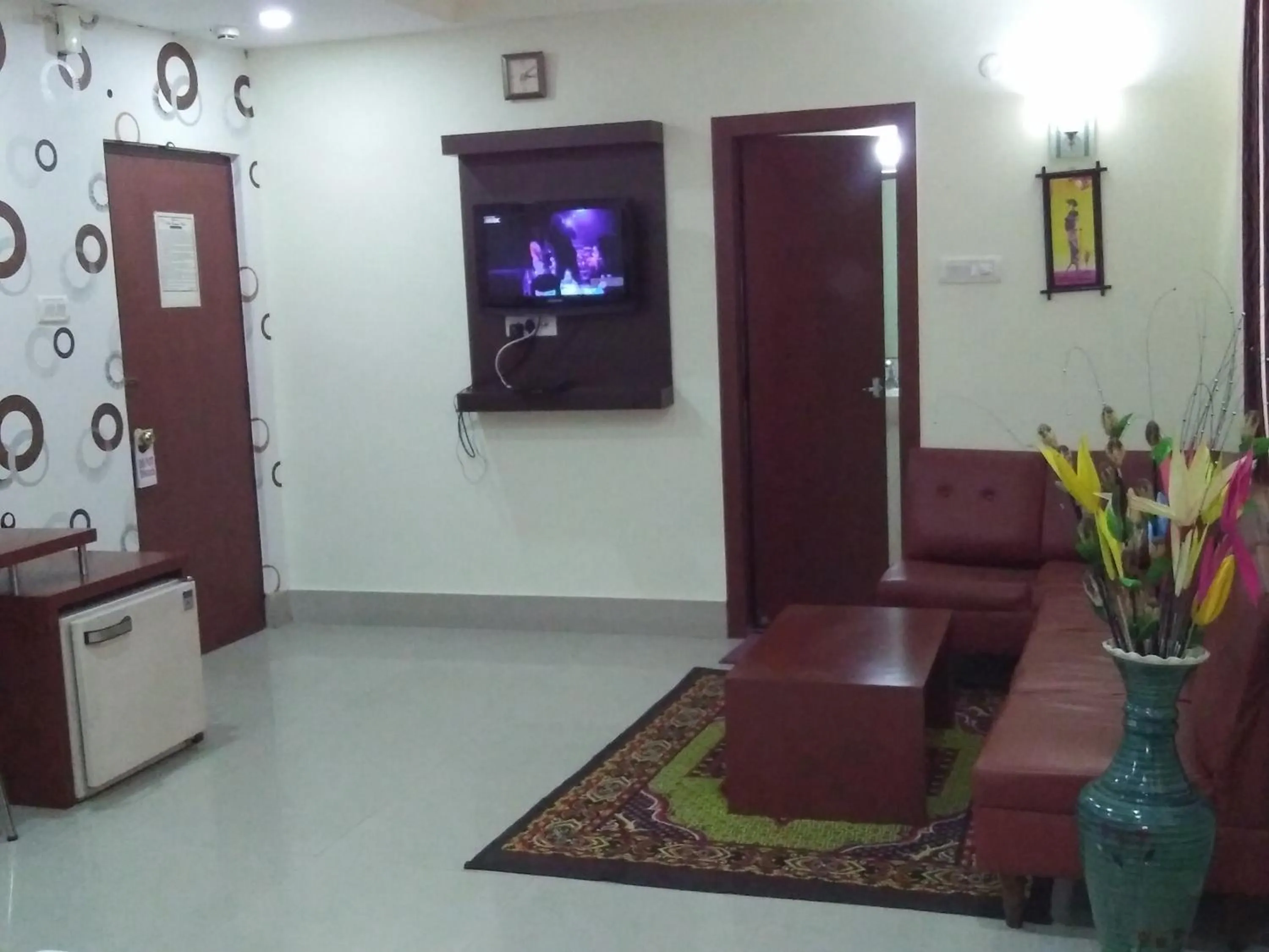 Seating area in Hotel Executive Tower