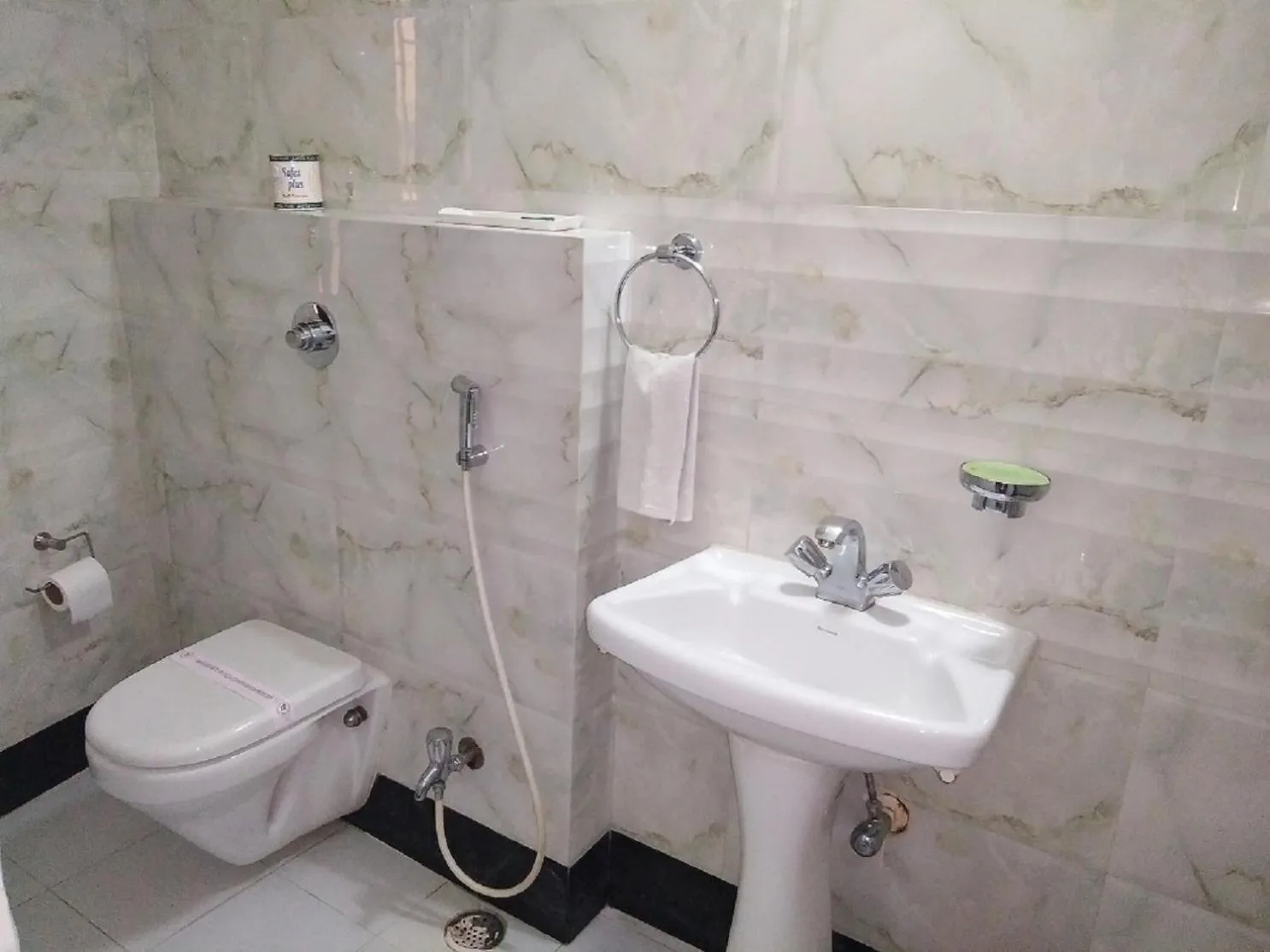 Bathroom in Hotel Executive Tower