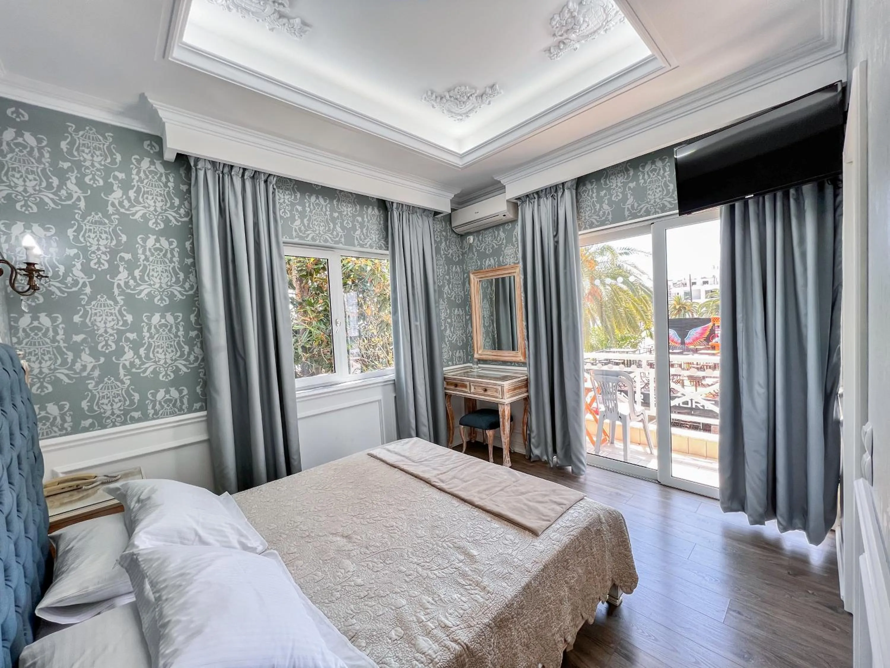 Bed in Porto Eda Hotel