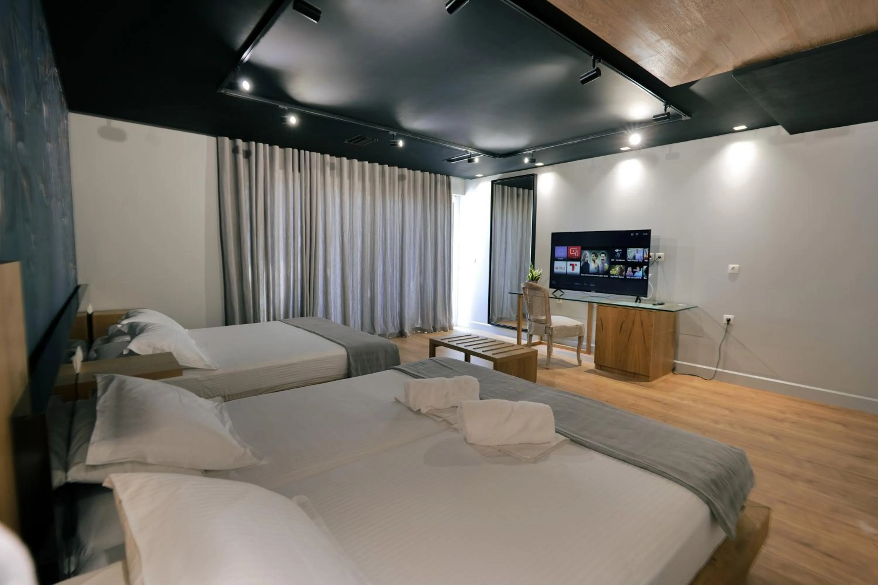 Photo of the whole room, Bed in Porto Eda Hotel