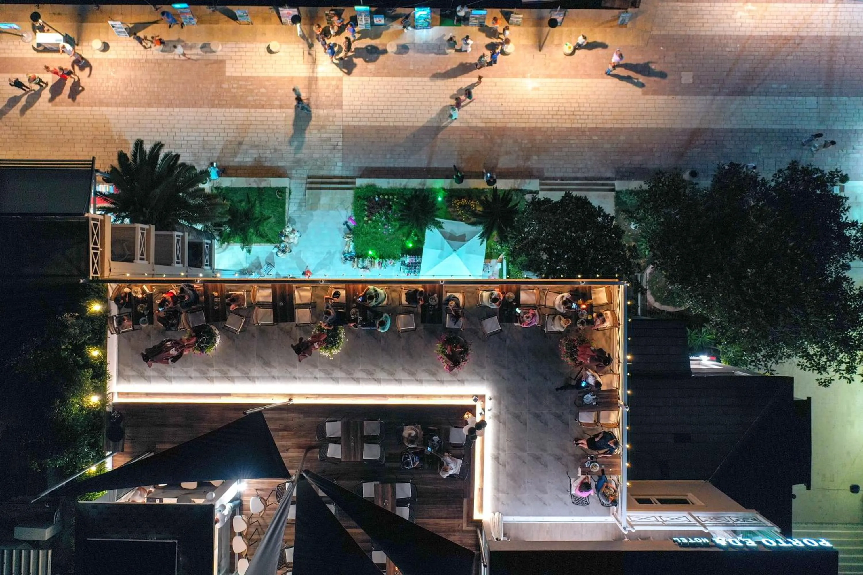 Nightclub / DJ in Porto Eda Hotel