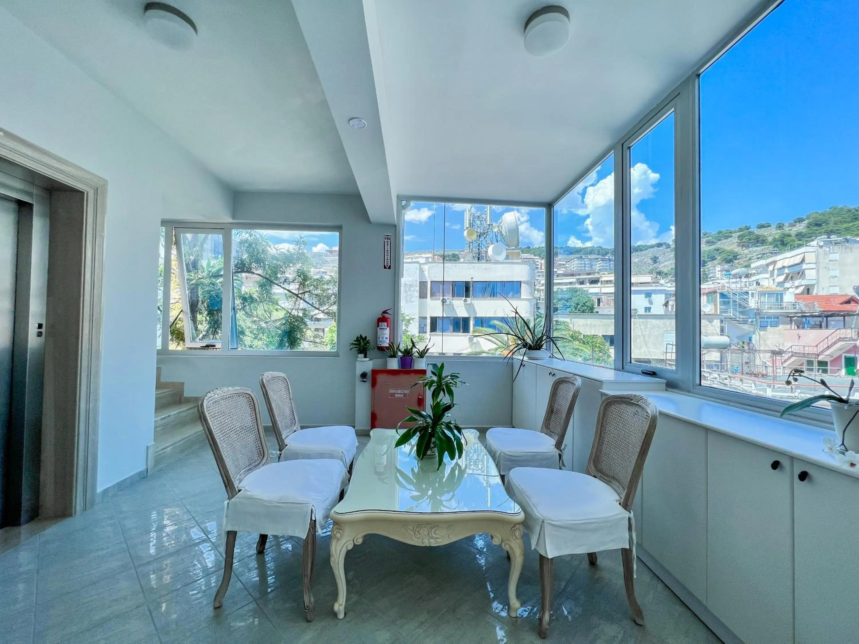 Seating area in Porto Eda Hotel
