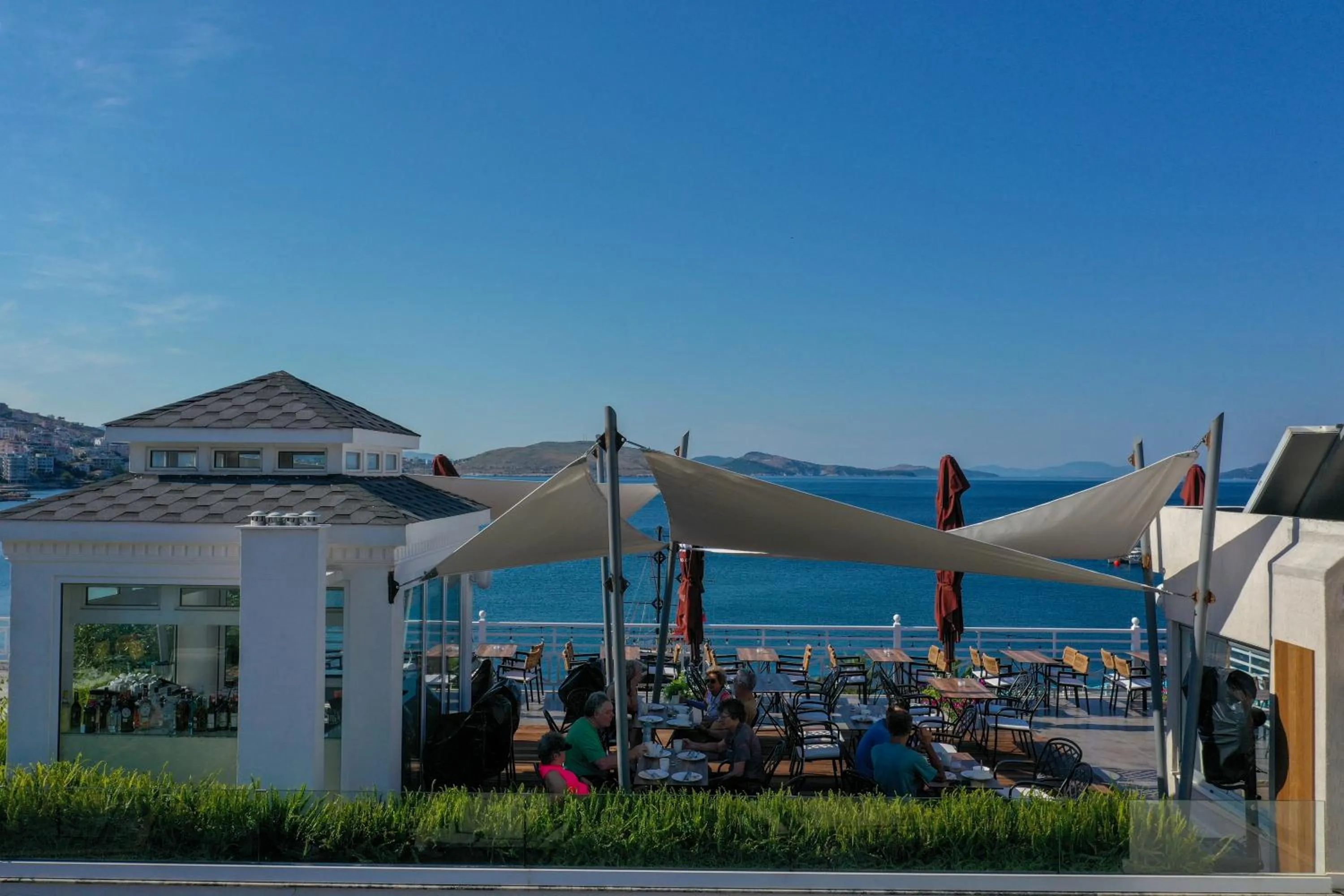 Property building in Porto Eda Hotel