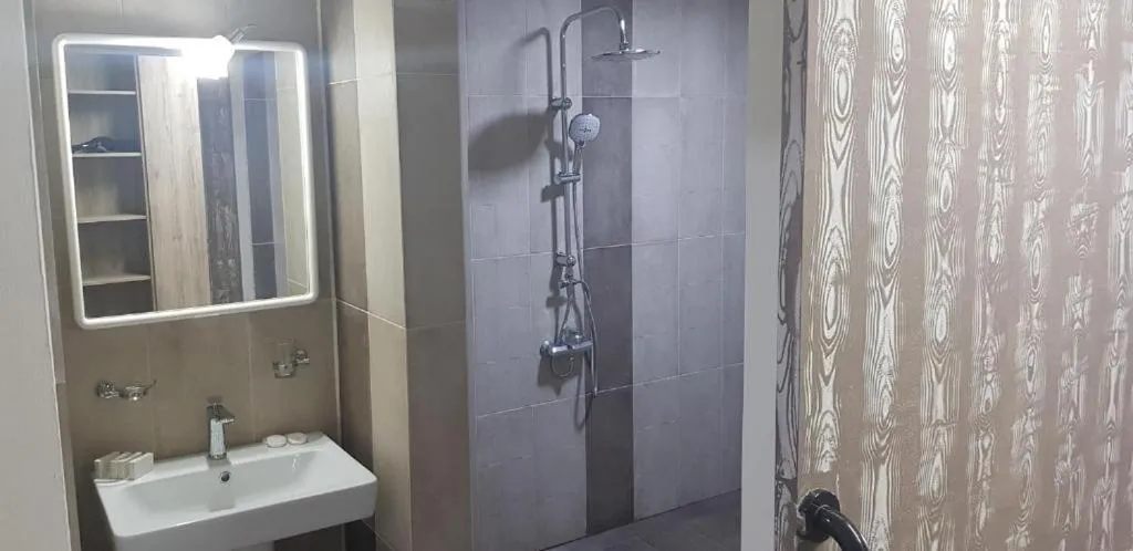 Shower in Cross Resort Hotel
