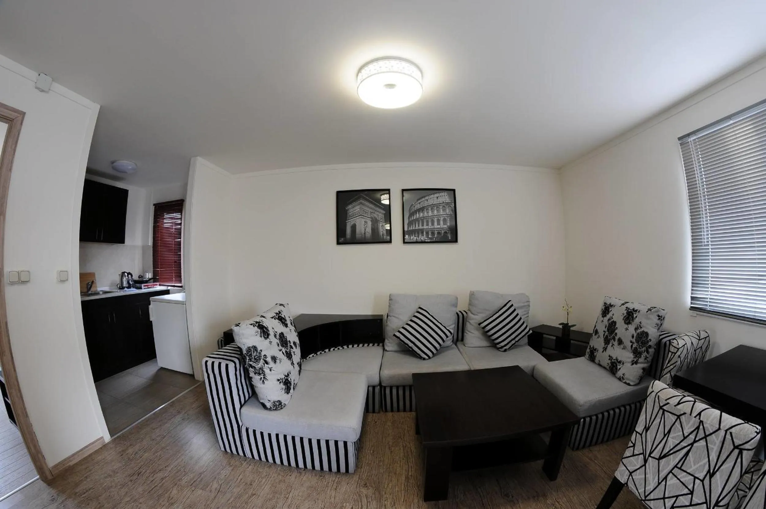 Living room in Cross Resort Hotel