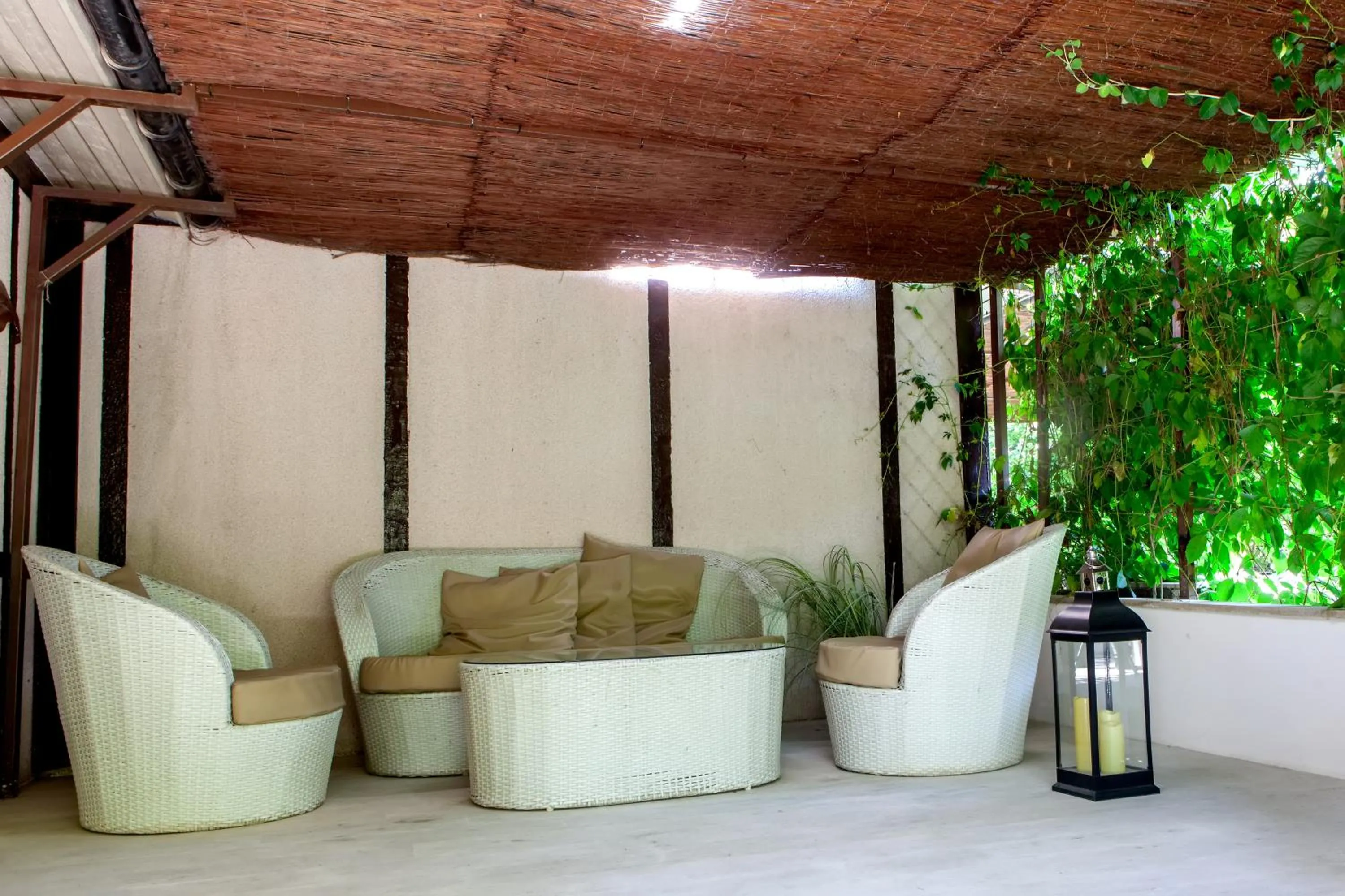 Patio in Cross Resort Hotel