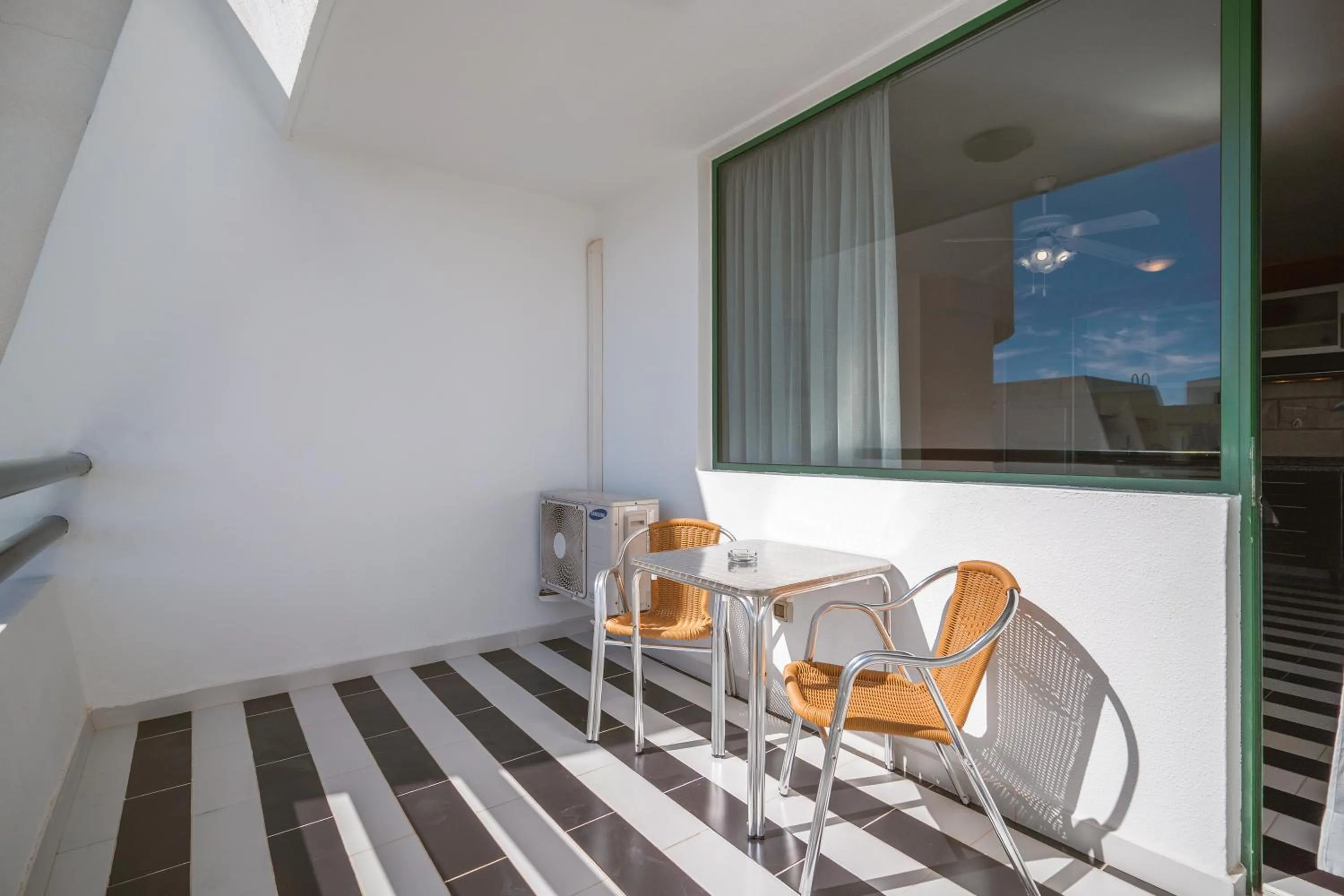 Balcony/Terrace in Optimist Tenerife