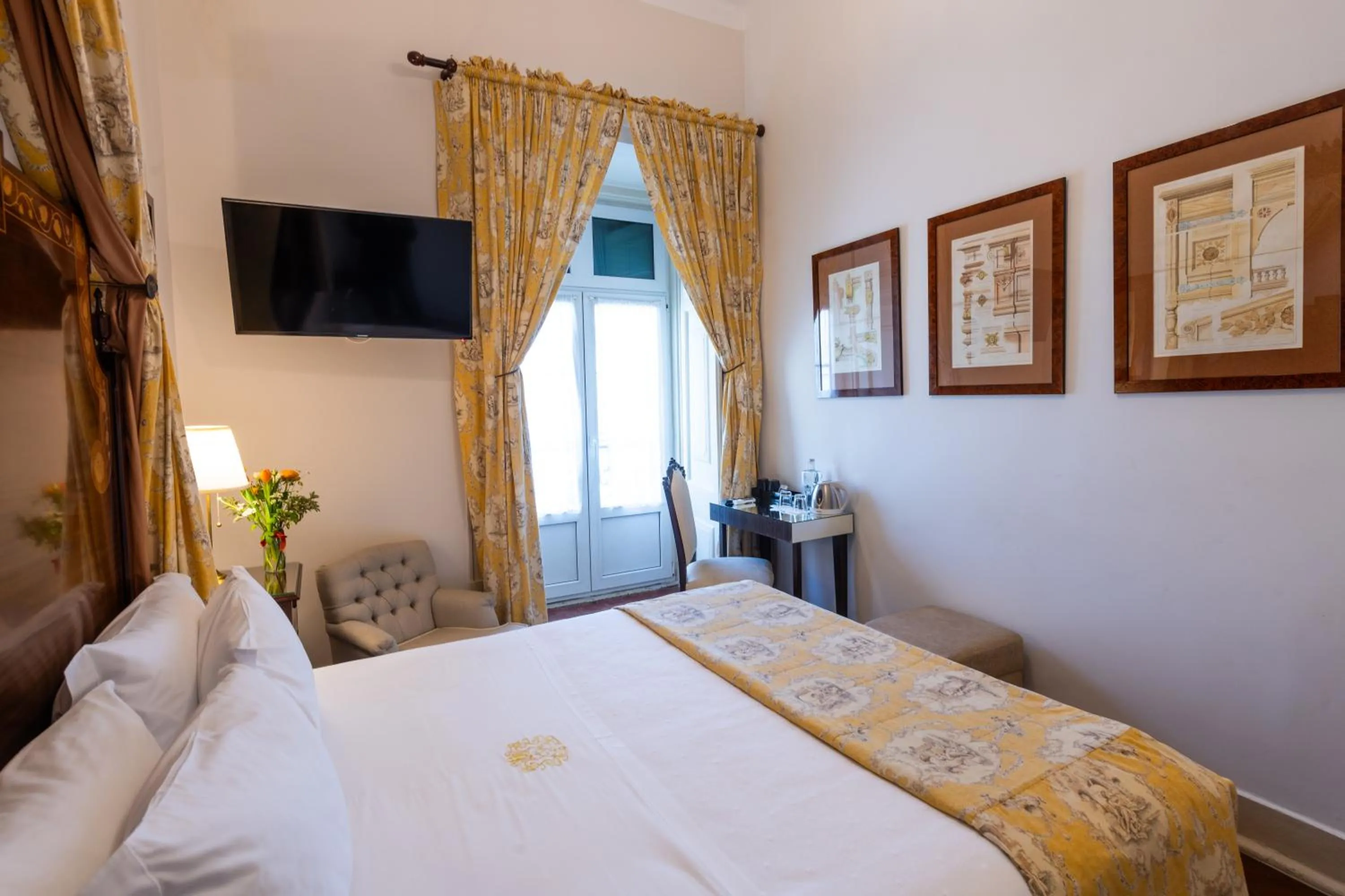 Bedroom, Bed in Casa de Sao Mamede Hotel