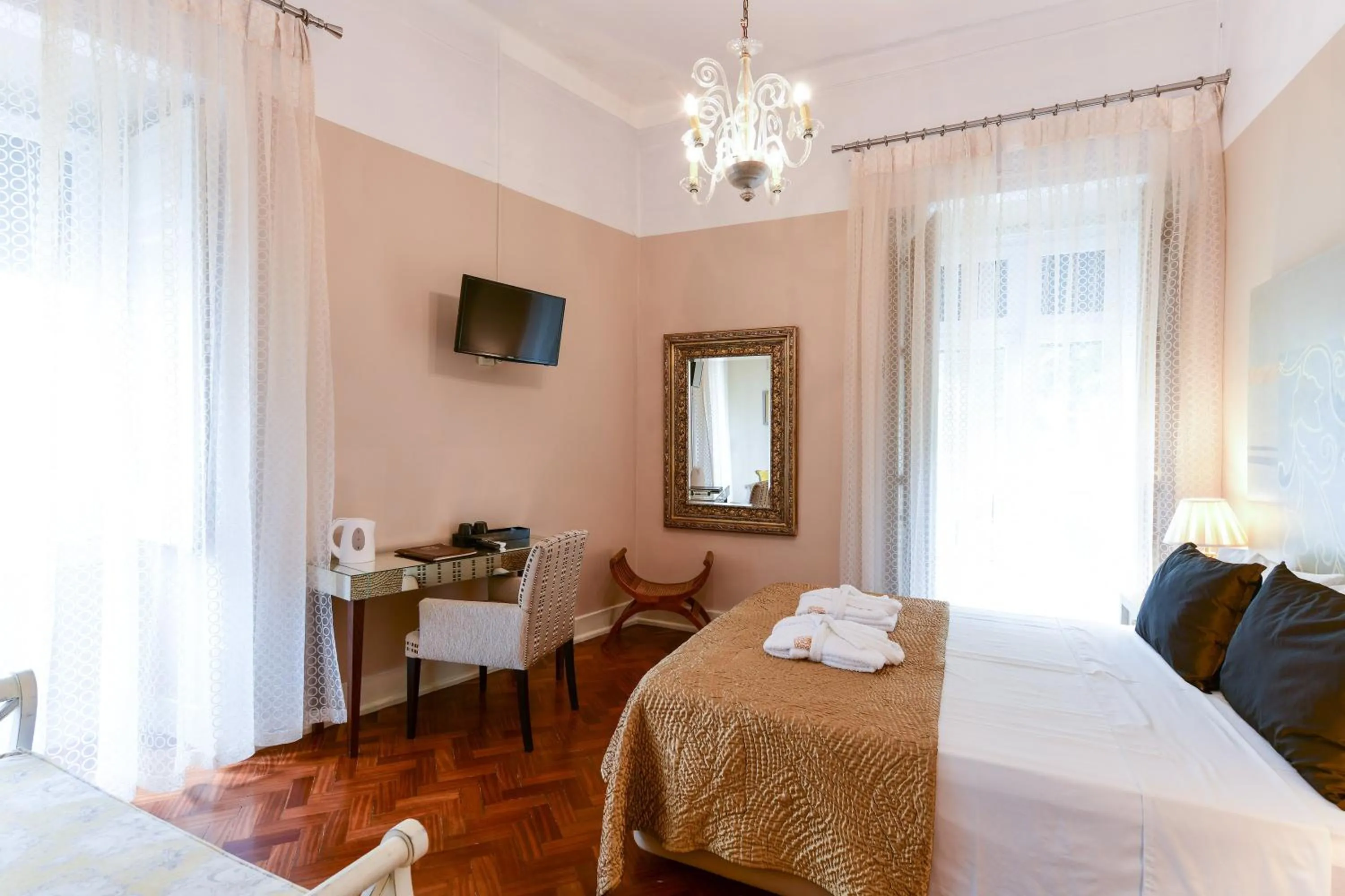 Bedroom, Bed in Casa de Sao Mamede Hotel