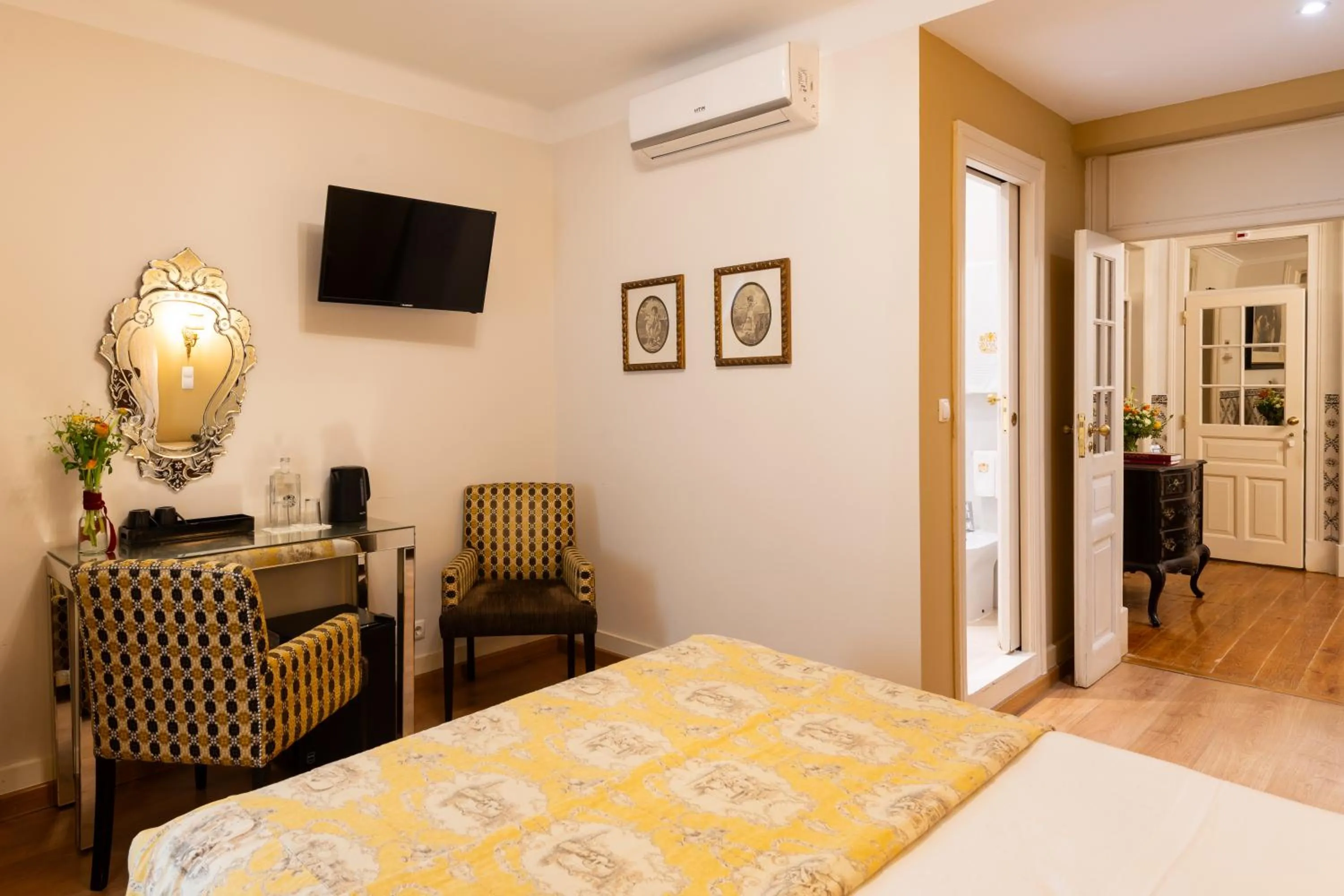 Bedroom, Bed in Casa de Sao Mamede Hotel