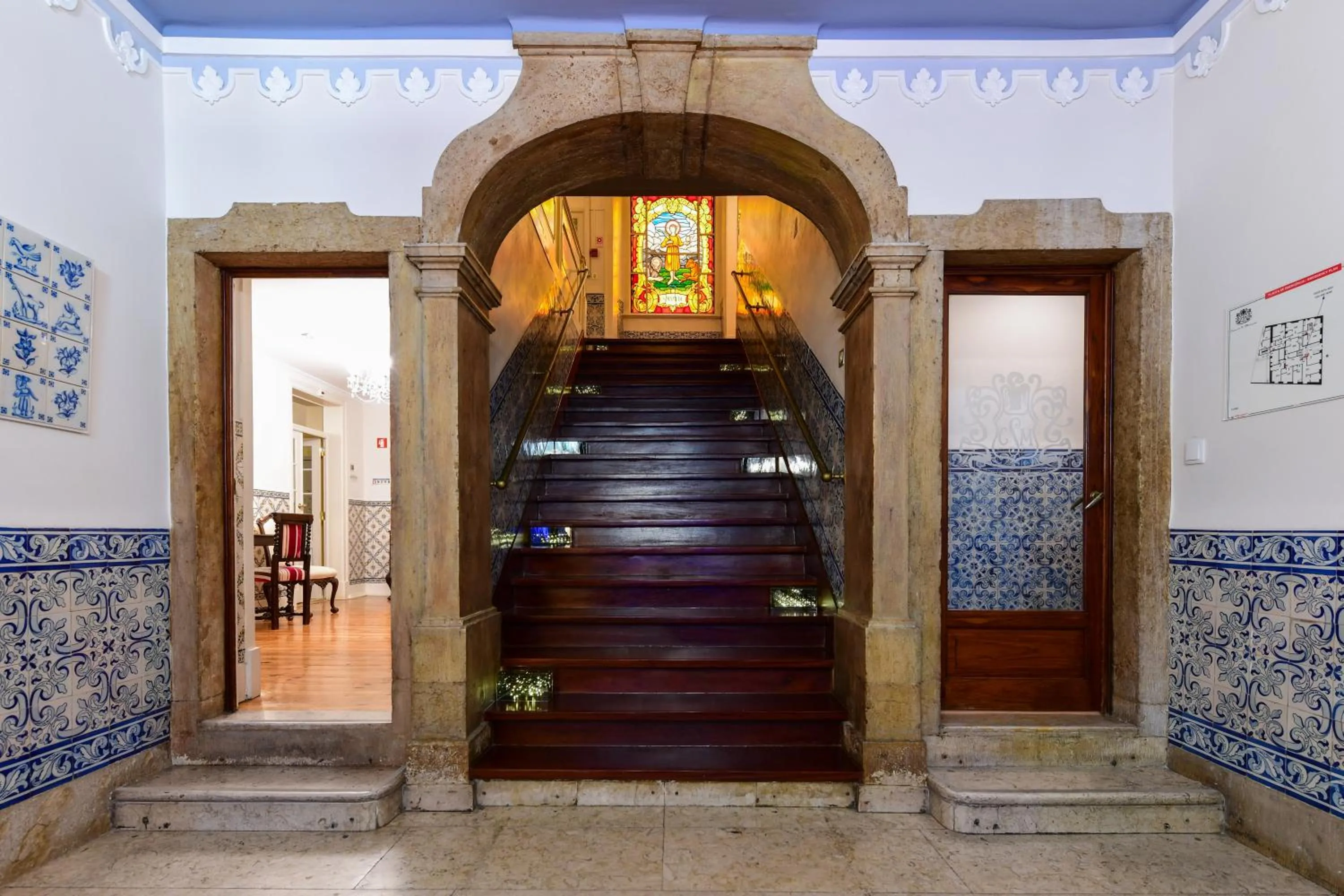 Facade/entrance in Casa de Sao Mamede Hotel