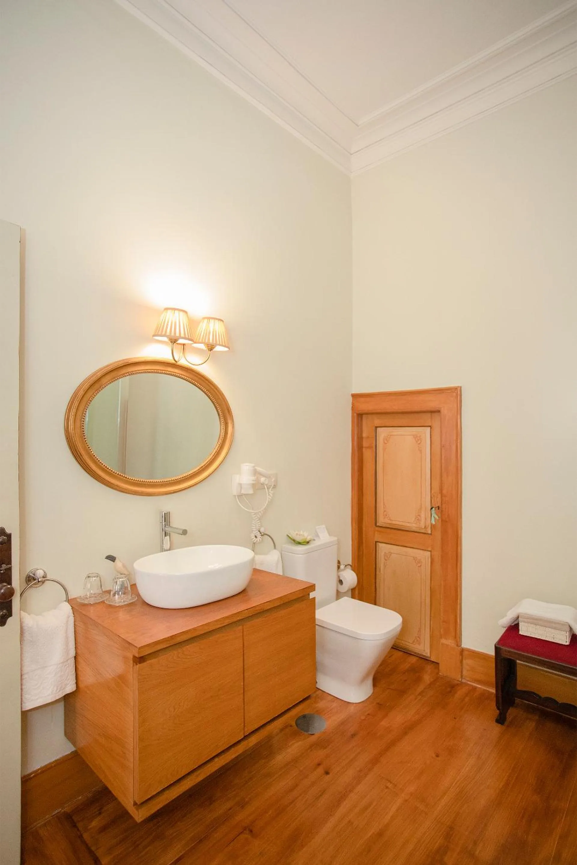 Toilet in Palace Museum & National Monument - Espaço Palmeiras