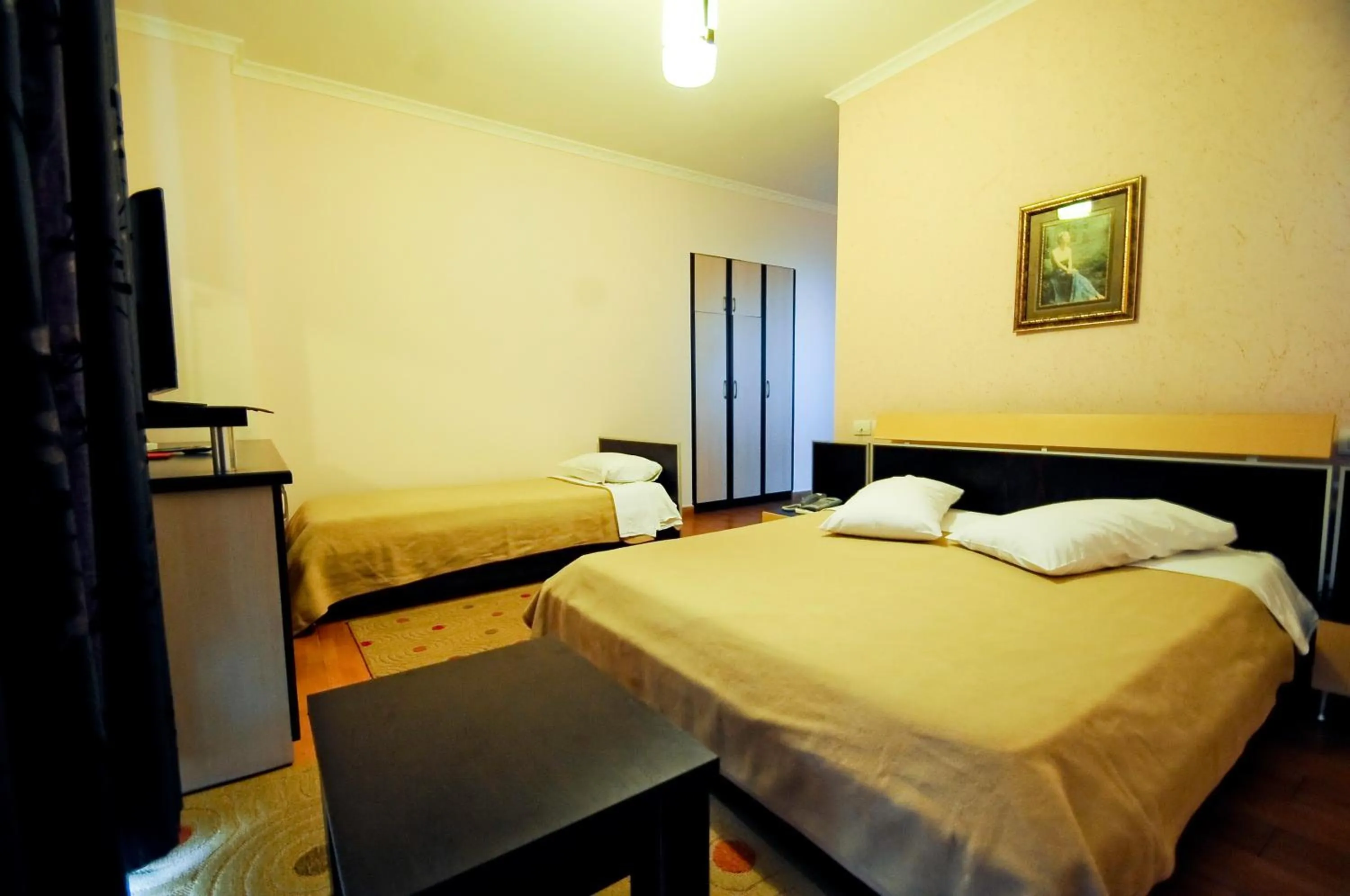 Photo of the whole room, Bed in Hotel Lubjana