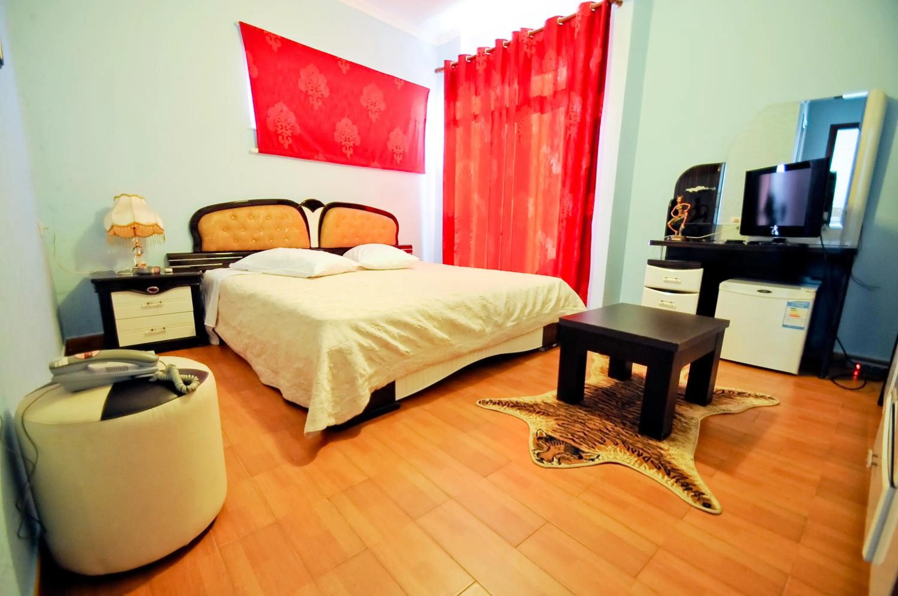 Photo of the whole room, Bed in Hotel Lubjana