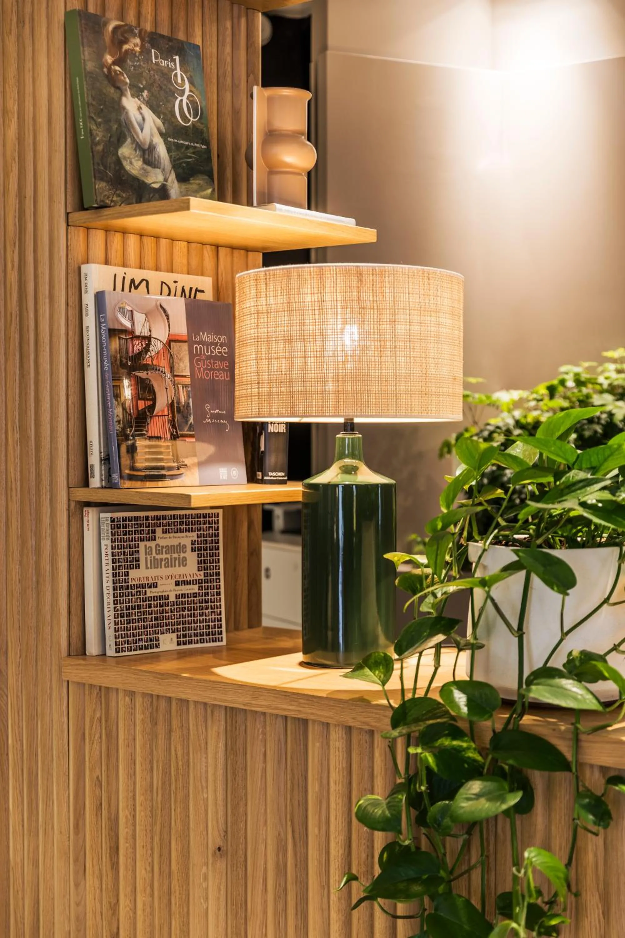 Decorative detail in Hôtel Maison Pigalle