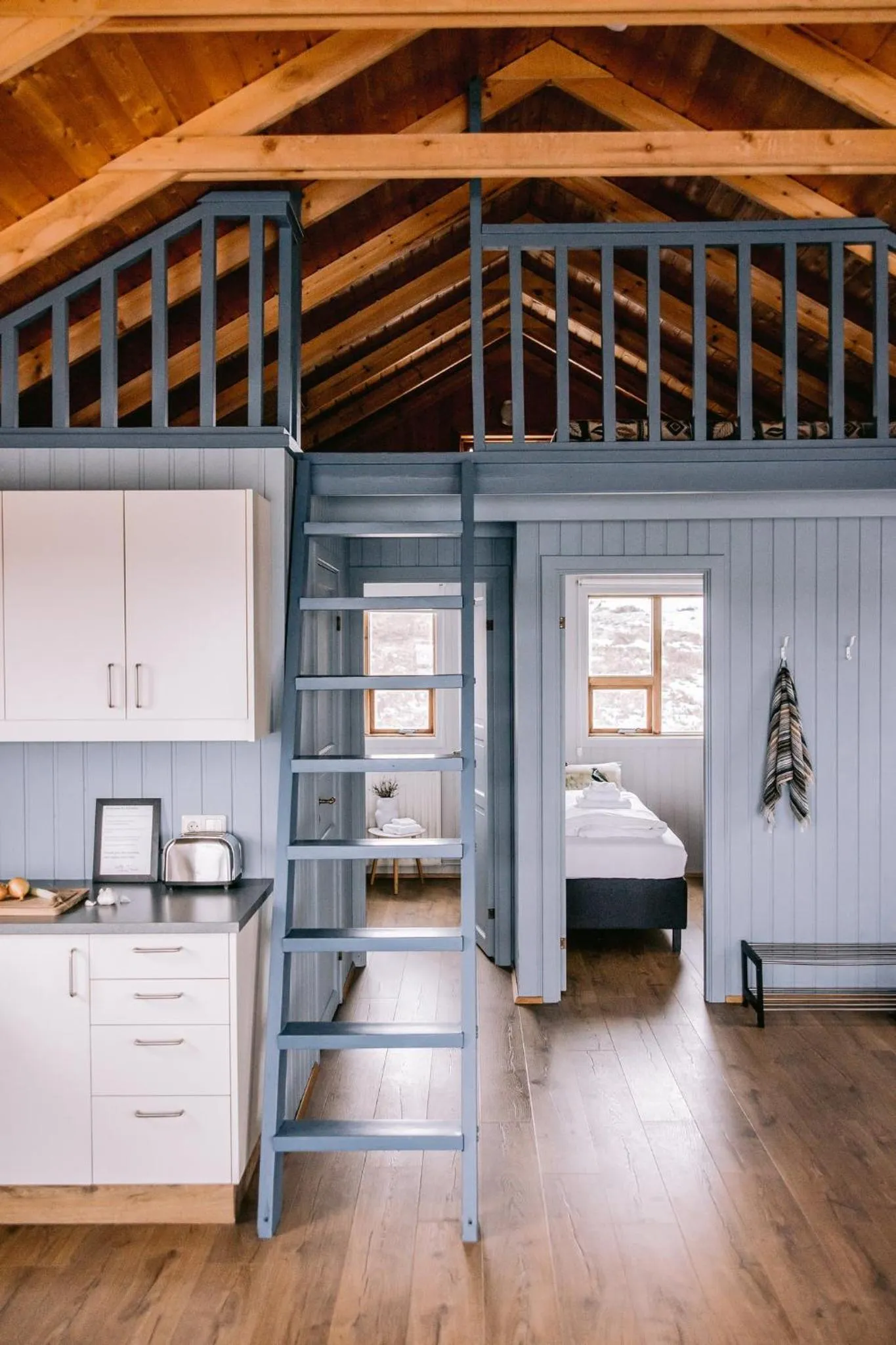 Lobby or reception, Bed in Hlid Cottages