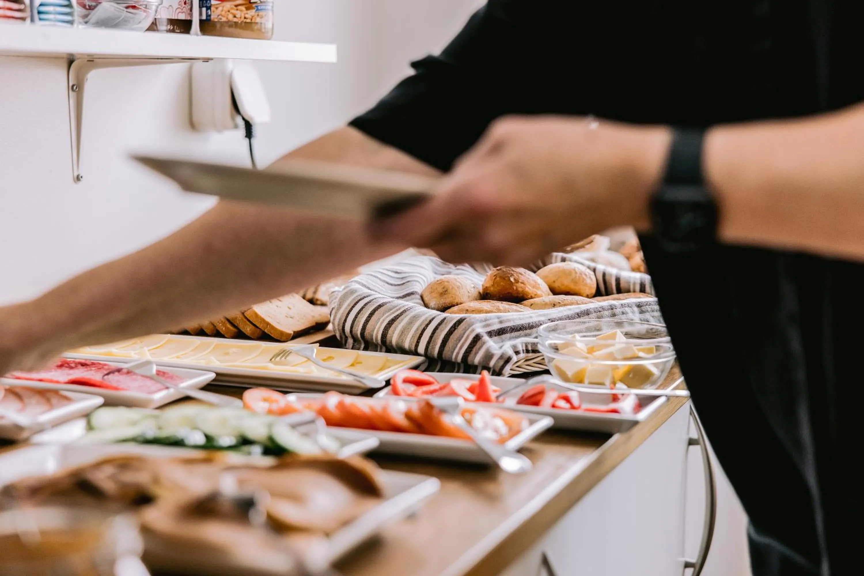 Breakfast in Hlid Cottages