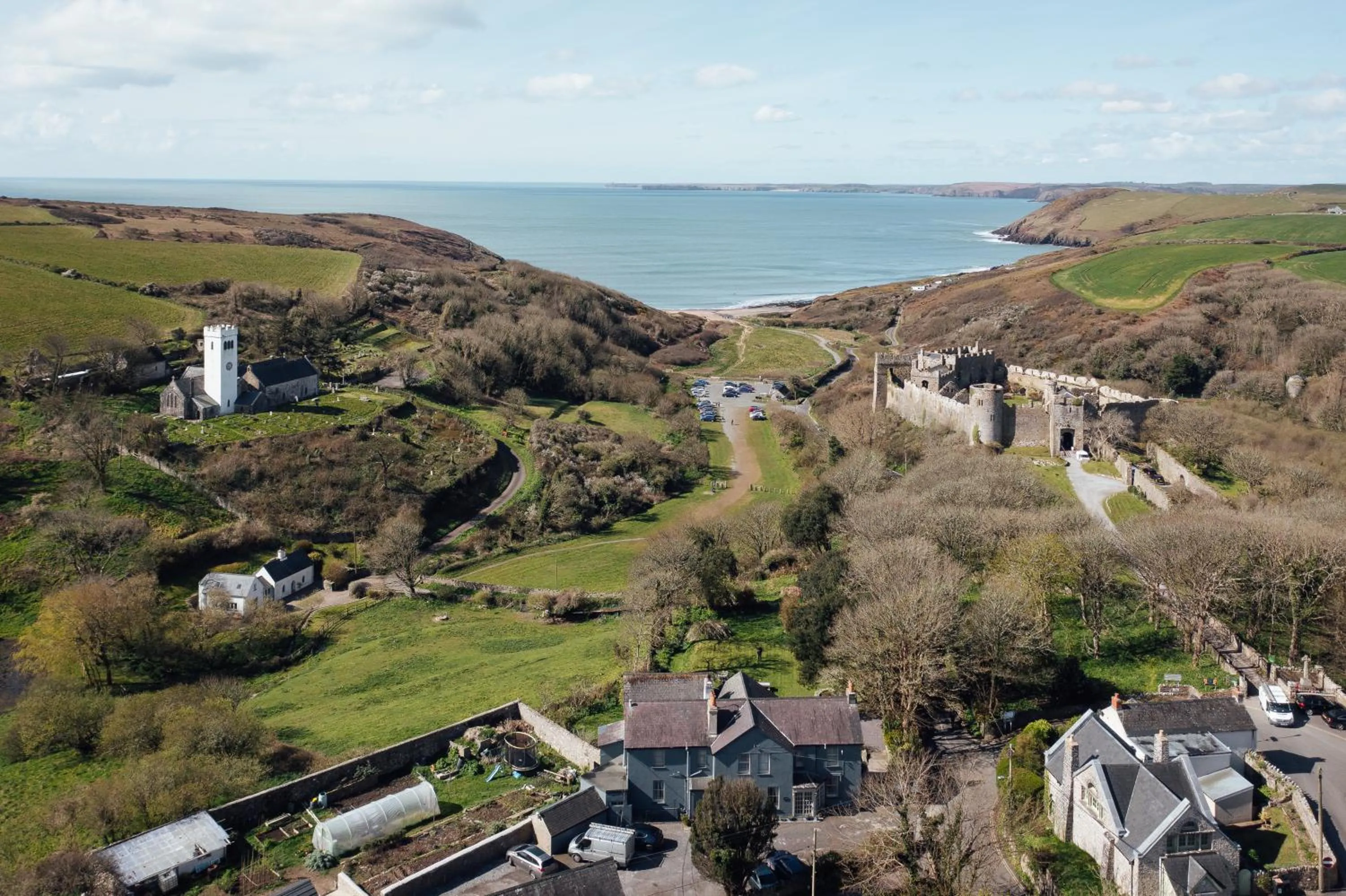 Castlemead Country House By The Sea