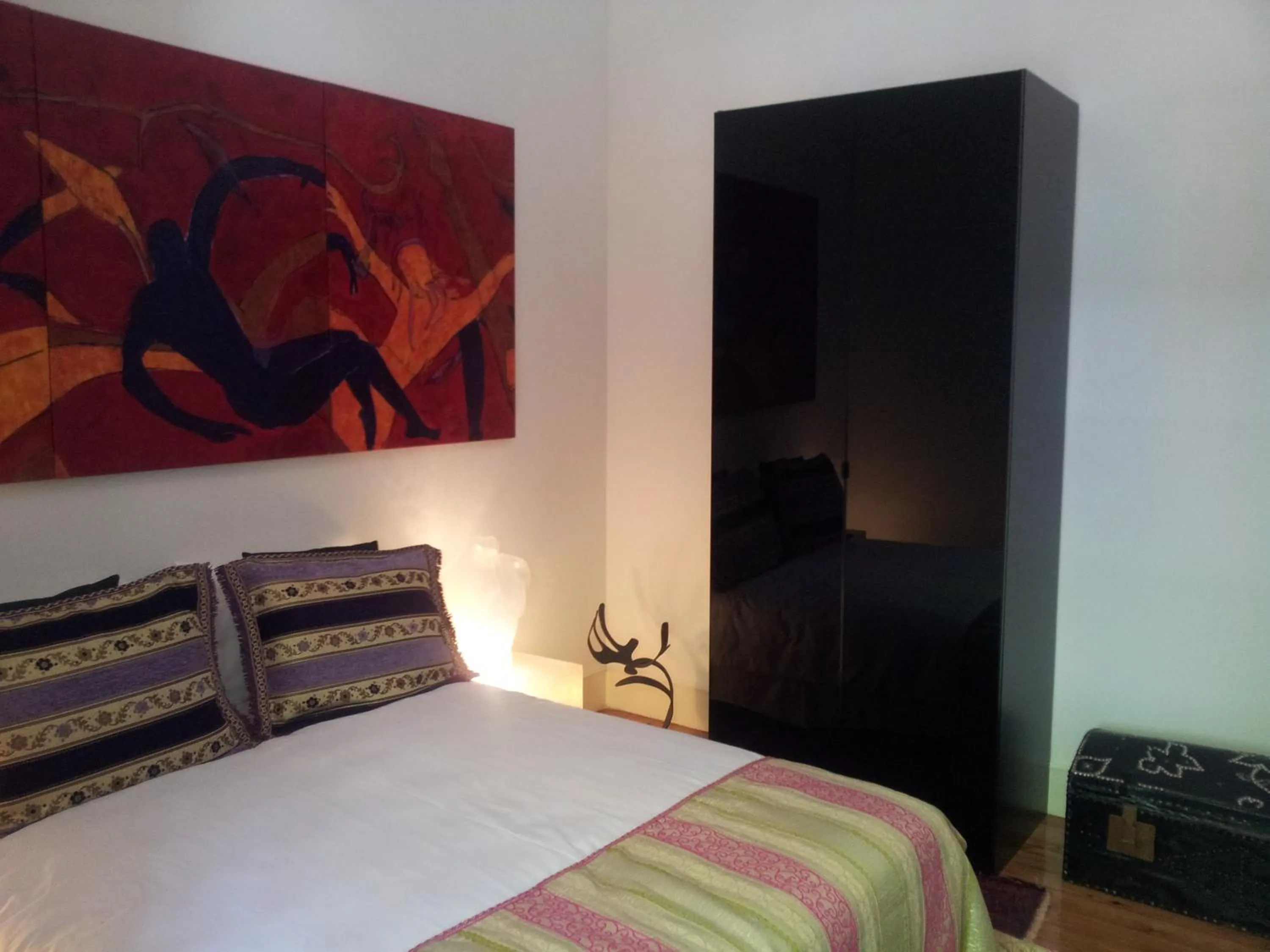 Decorative detail, Bed in Whatever Art B&B