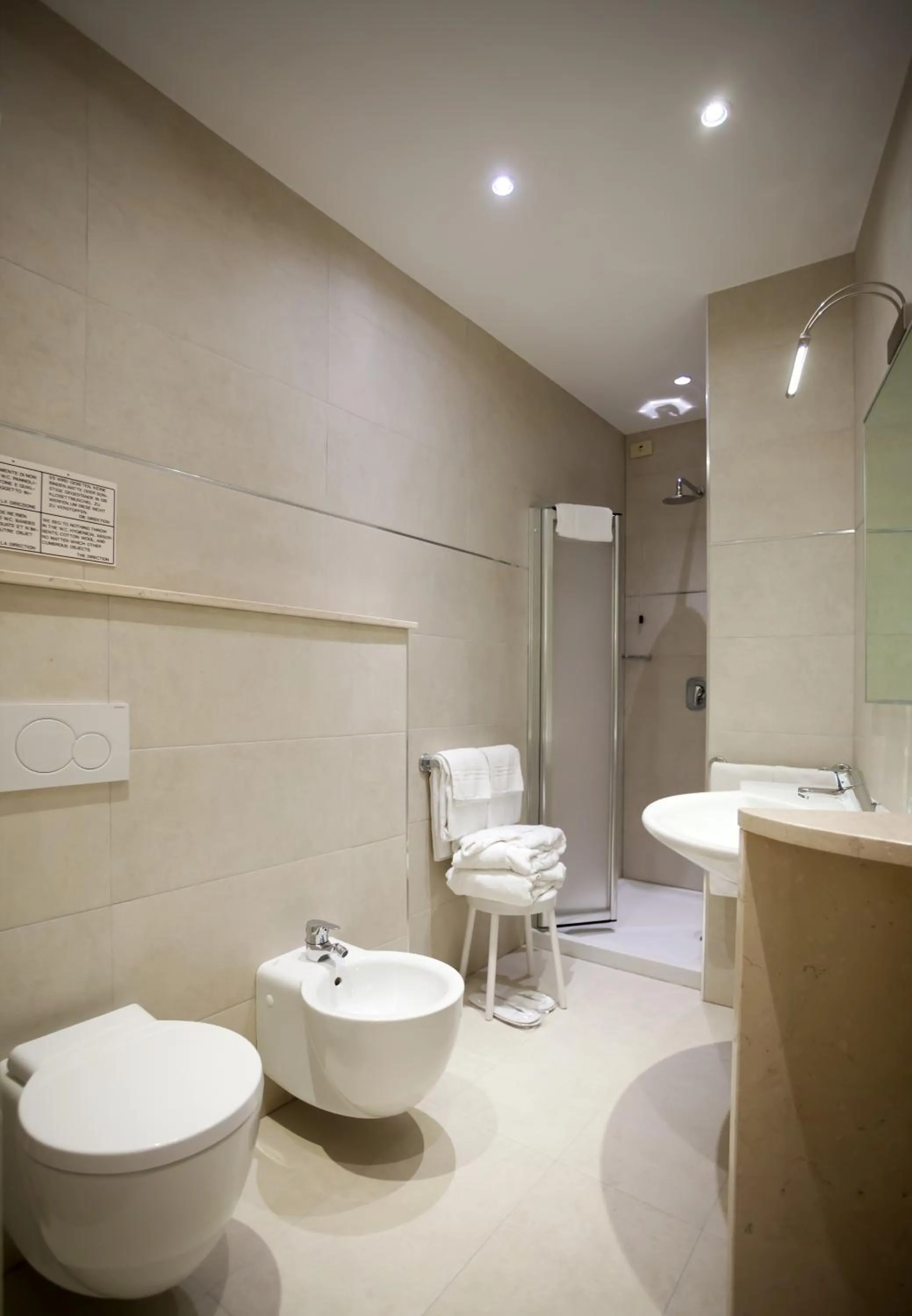 Bathroom in Hotel Garden Sea Wellness & Spa 4 stelle superior