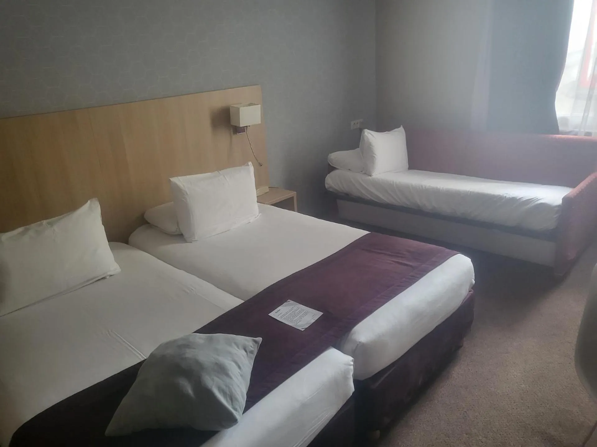 Family, Bed in Hotel Kyriad and Spa Reims centre