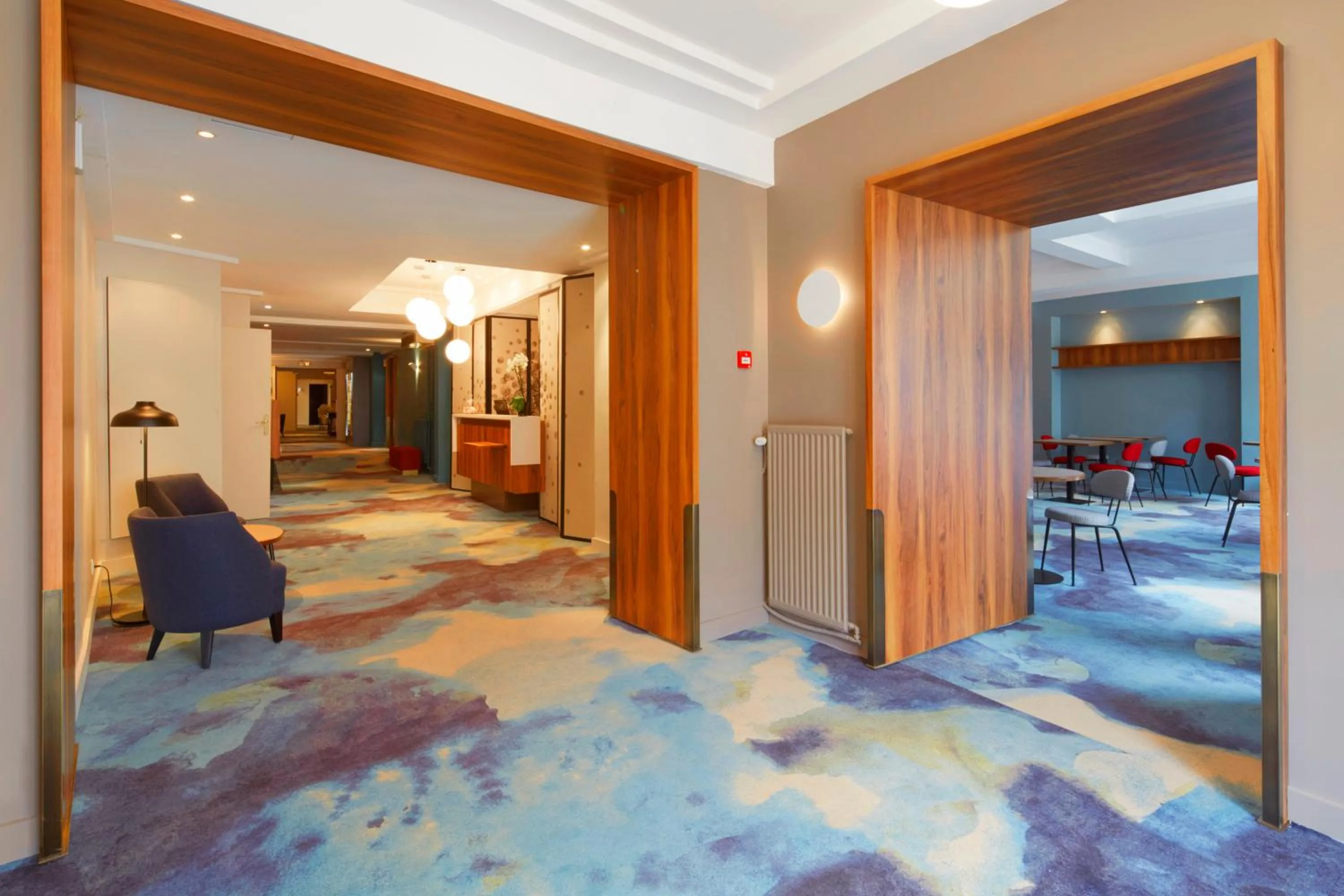 Decorative detail, Bed in Hotel Kyriad and Spa Reims centre