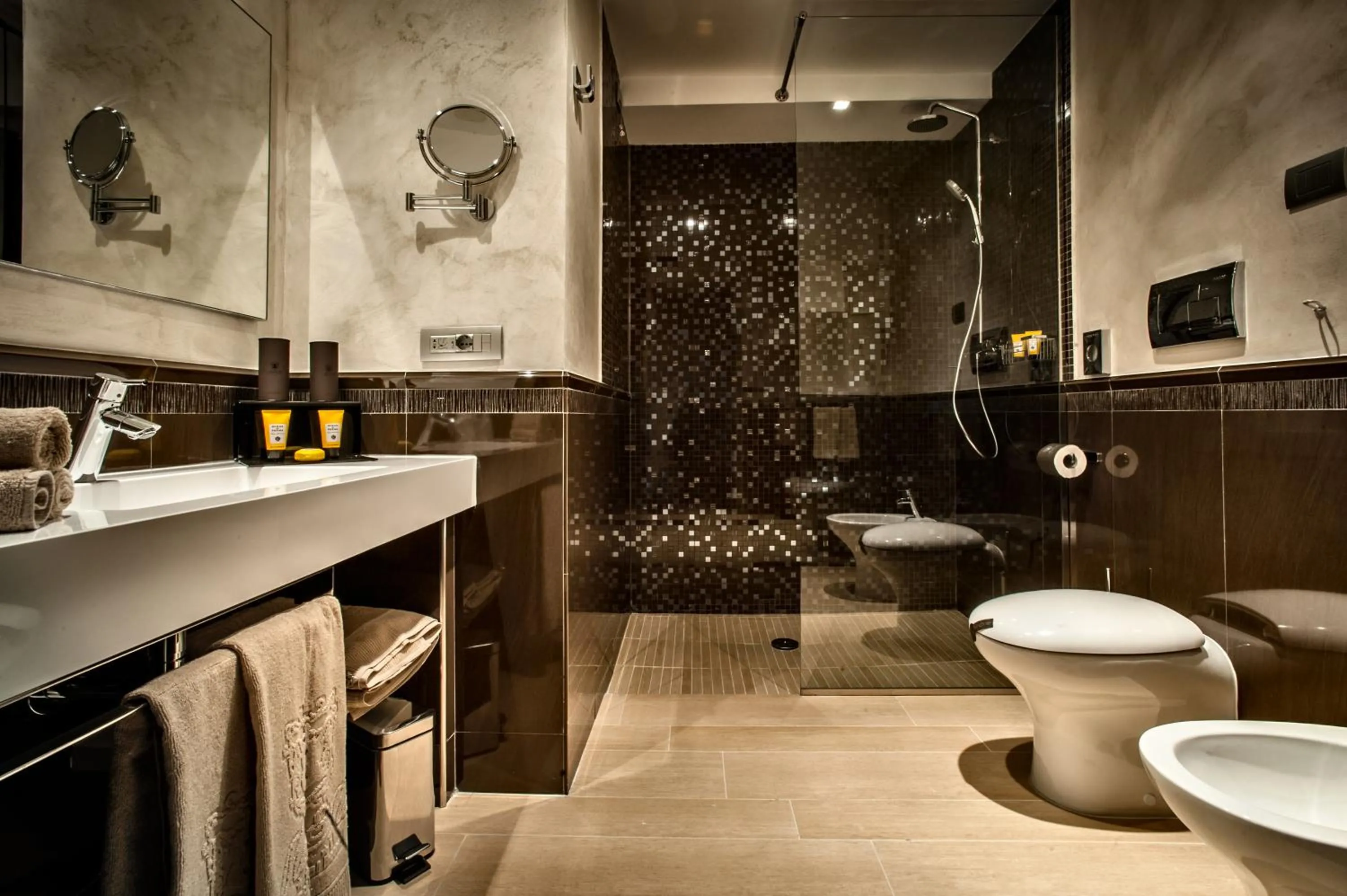 Shower in Grand Hotel Resort&SPA Ma&Ma - Adults Only
