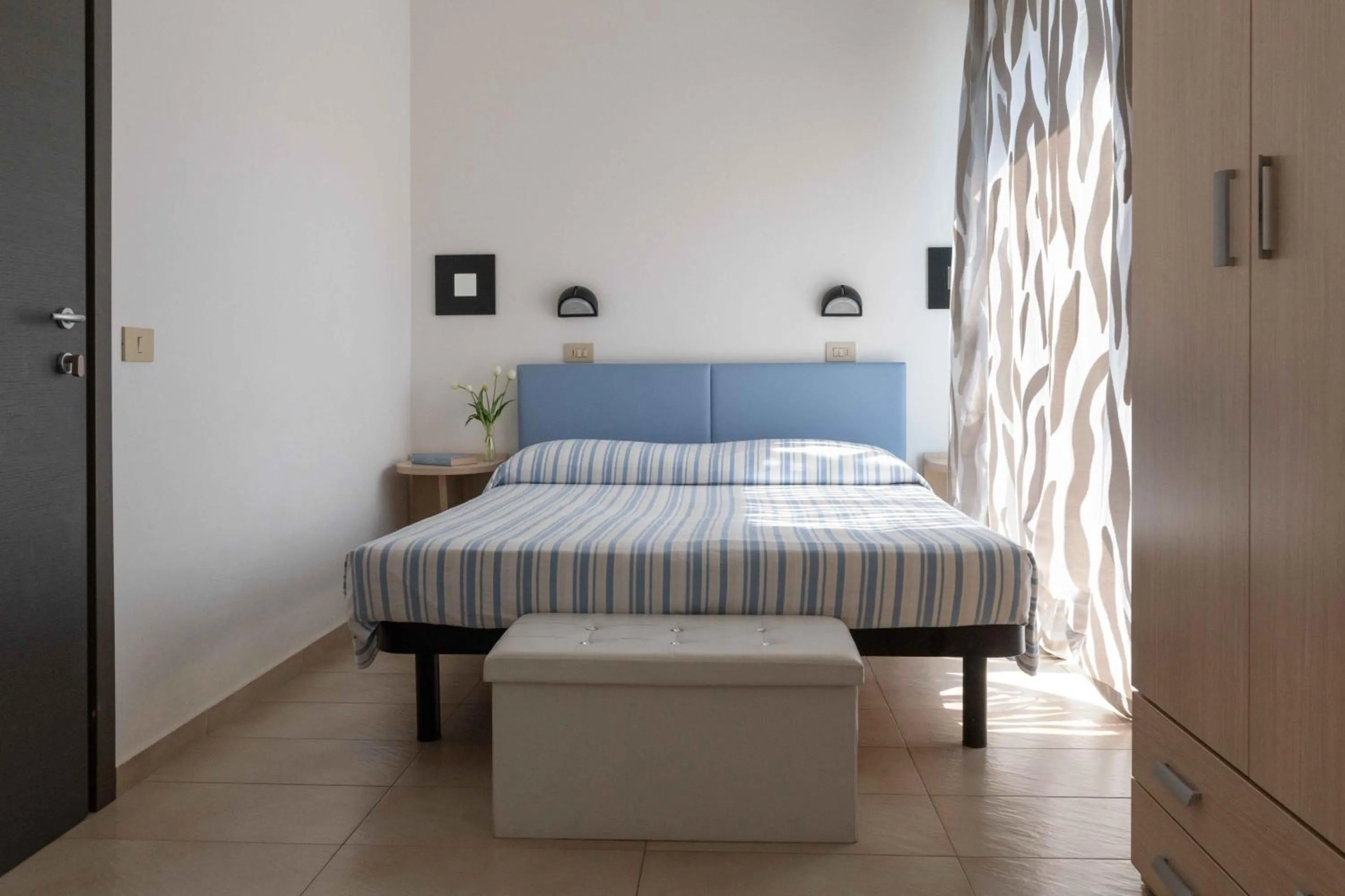 Bed in Hotel Smart Cervia B&B