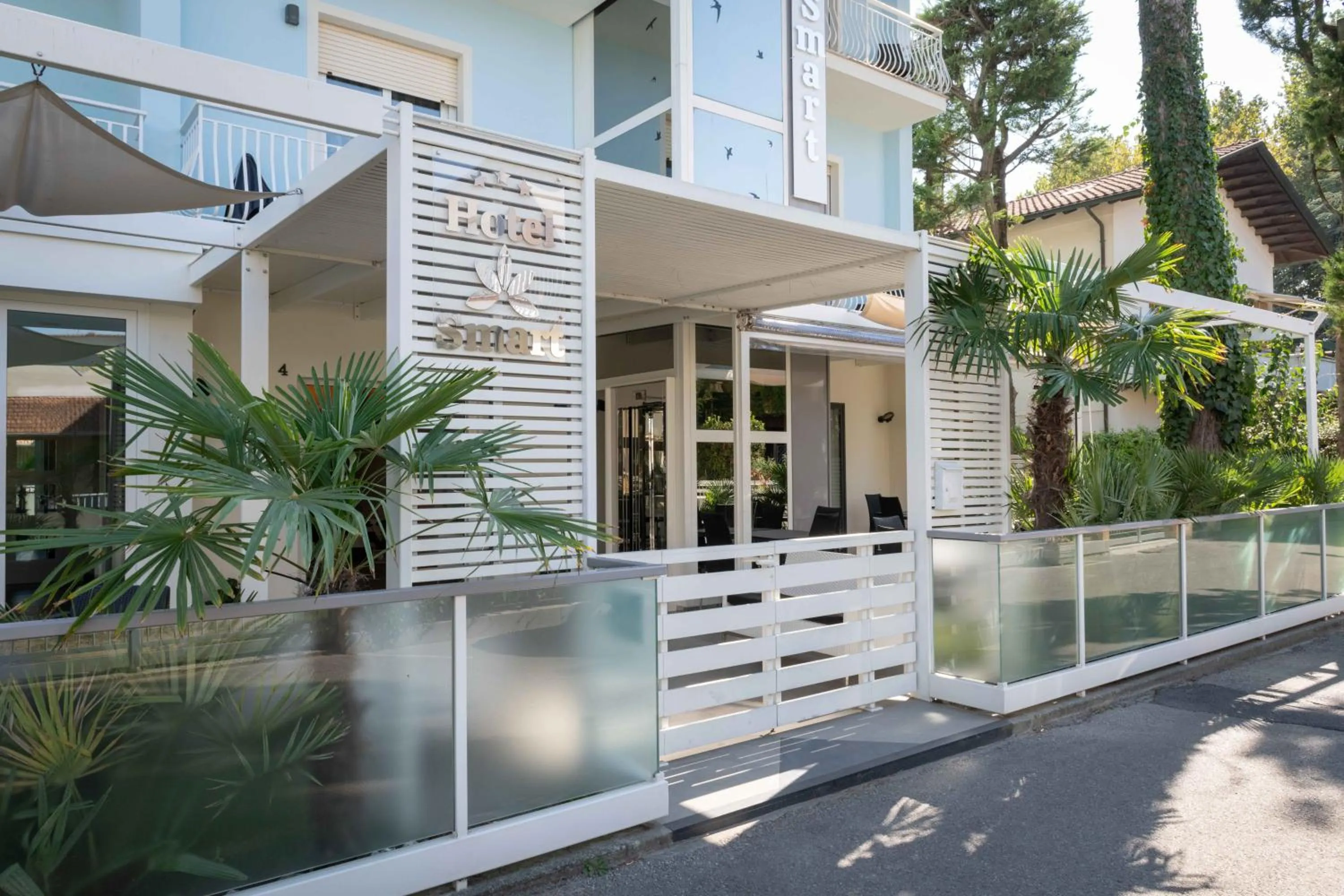 Property building in Hotel Smart Cervia B&B