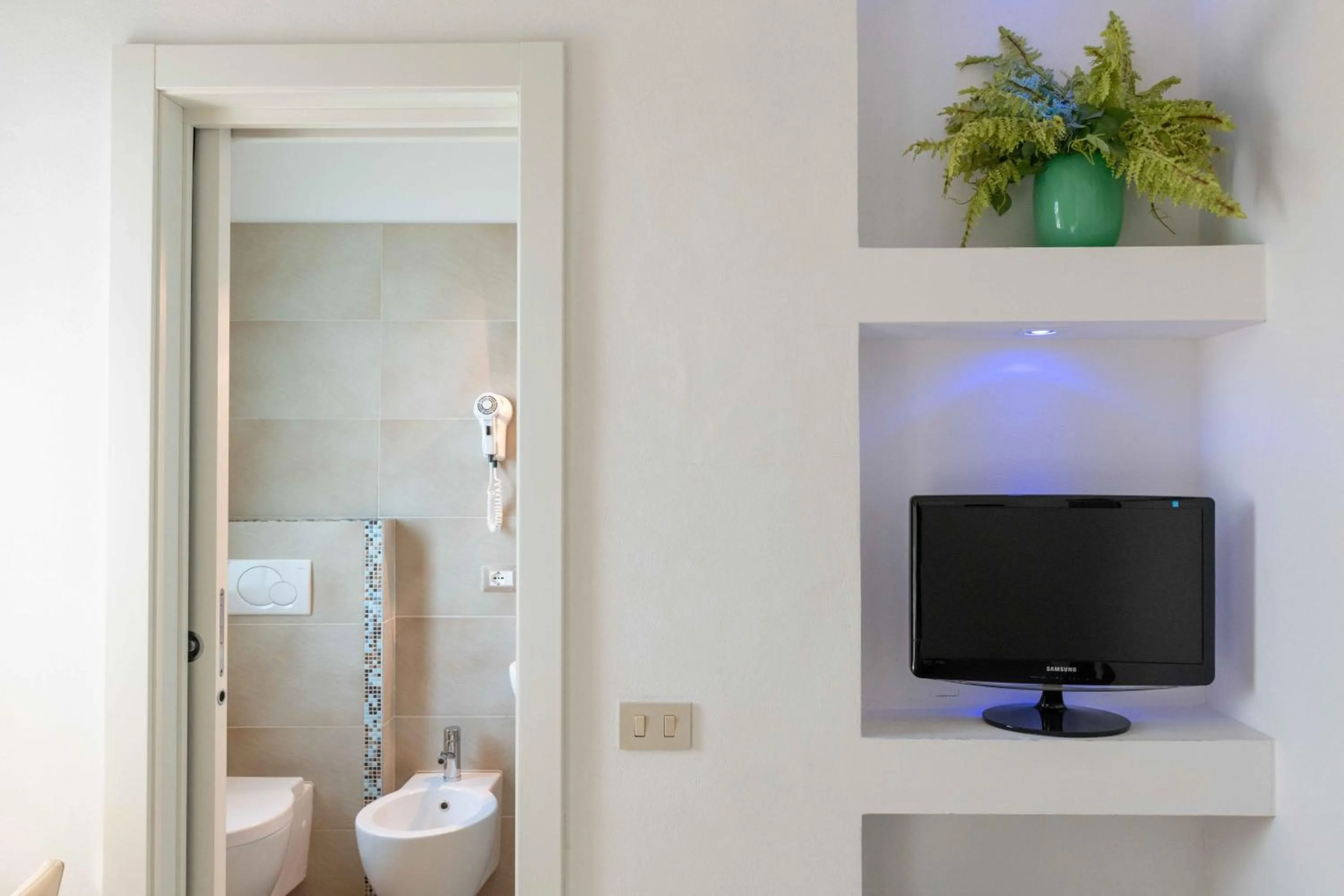 Bathroom in Hotel Smart Cervia B&B